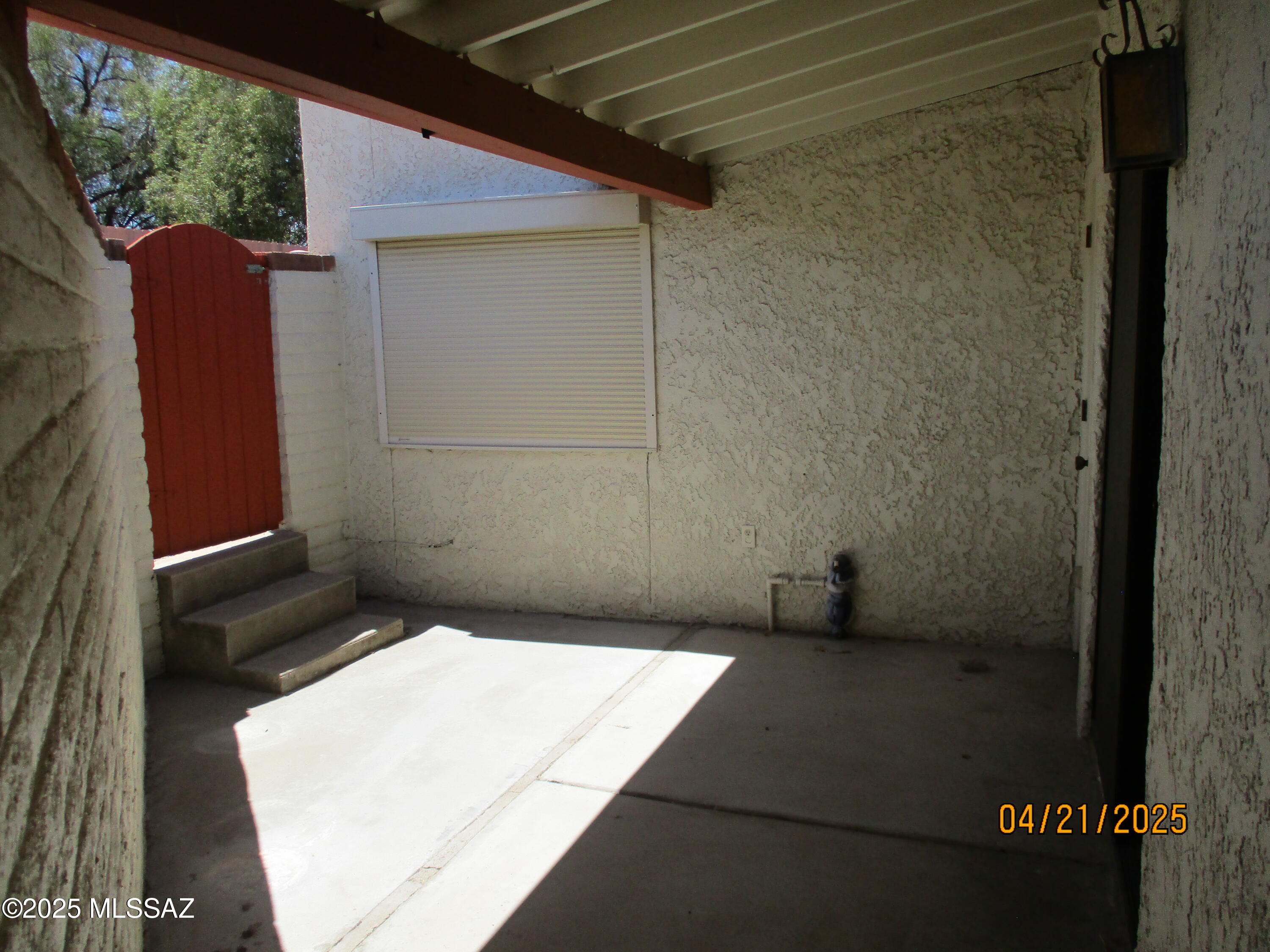 Amended Eastern Heights Village (1-33) - Residential Lease