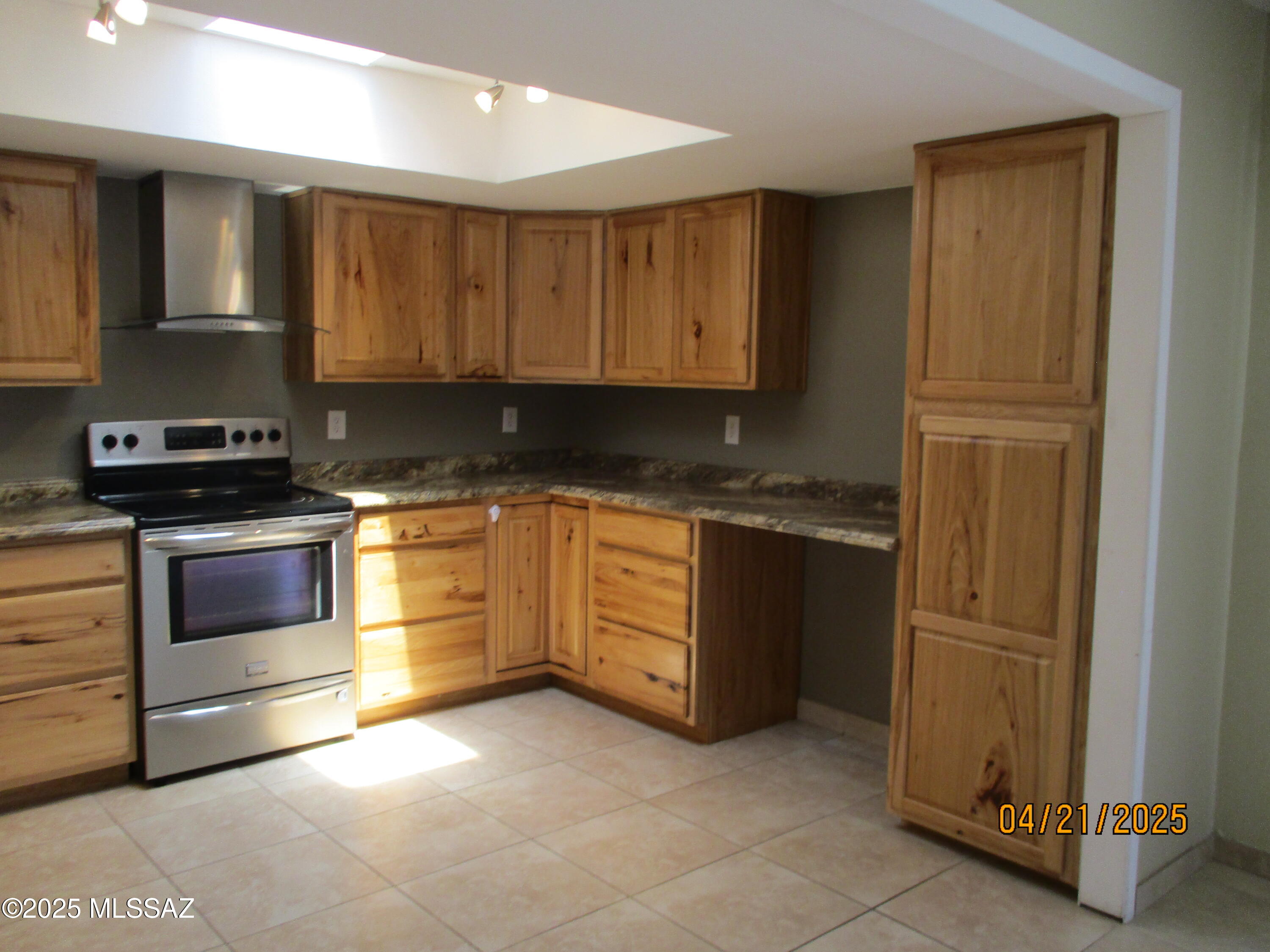 Amended Eastern Heights Village (1-33) - Residential Lease