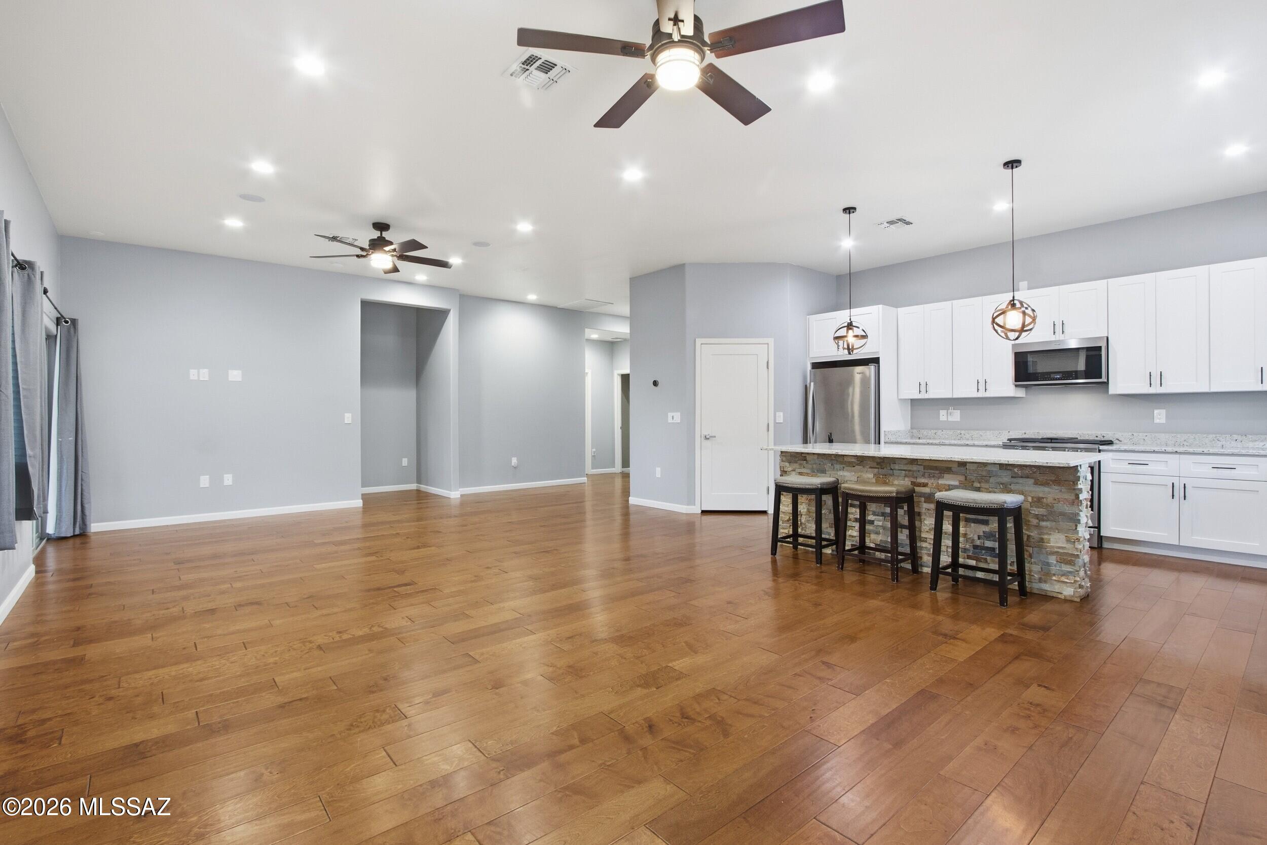 Falcon Ridge (1-41) - Residential