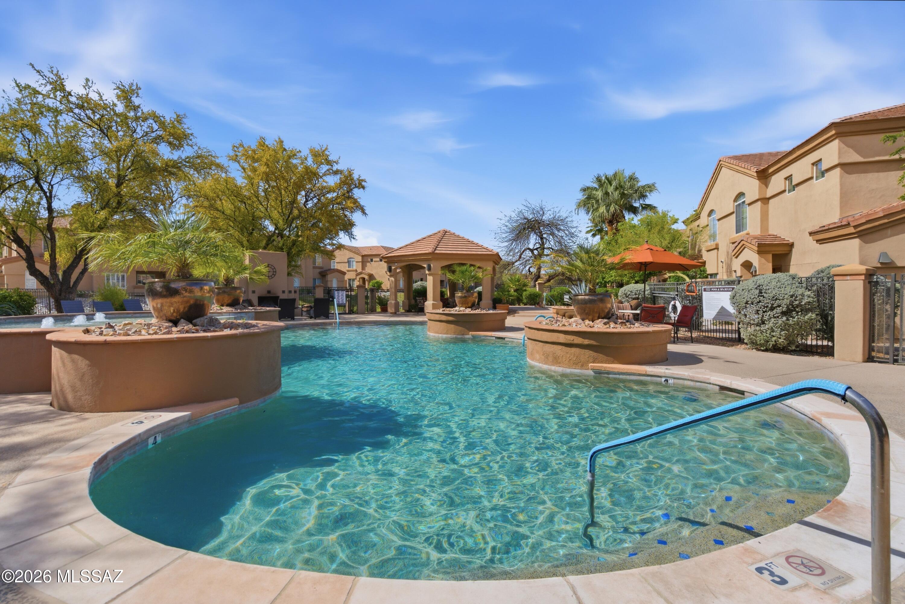 Pinnacle Canyon Condominium - Residential