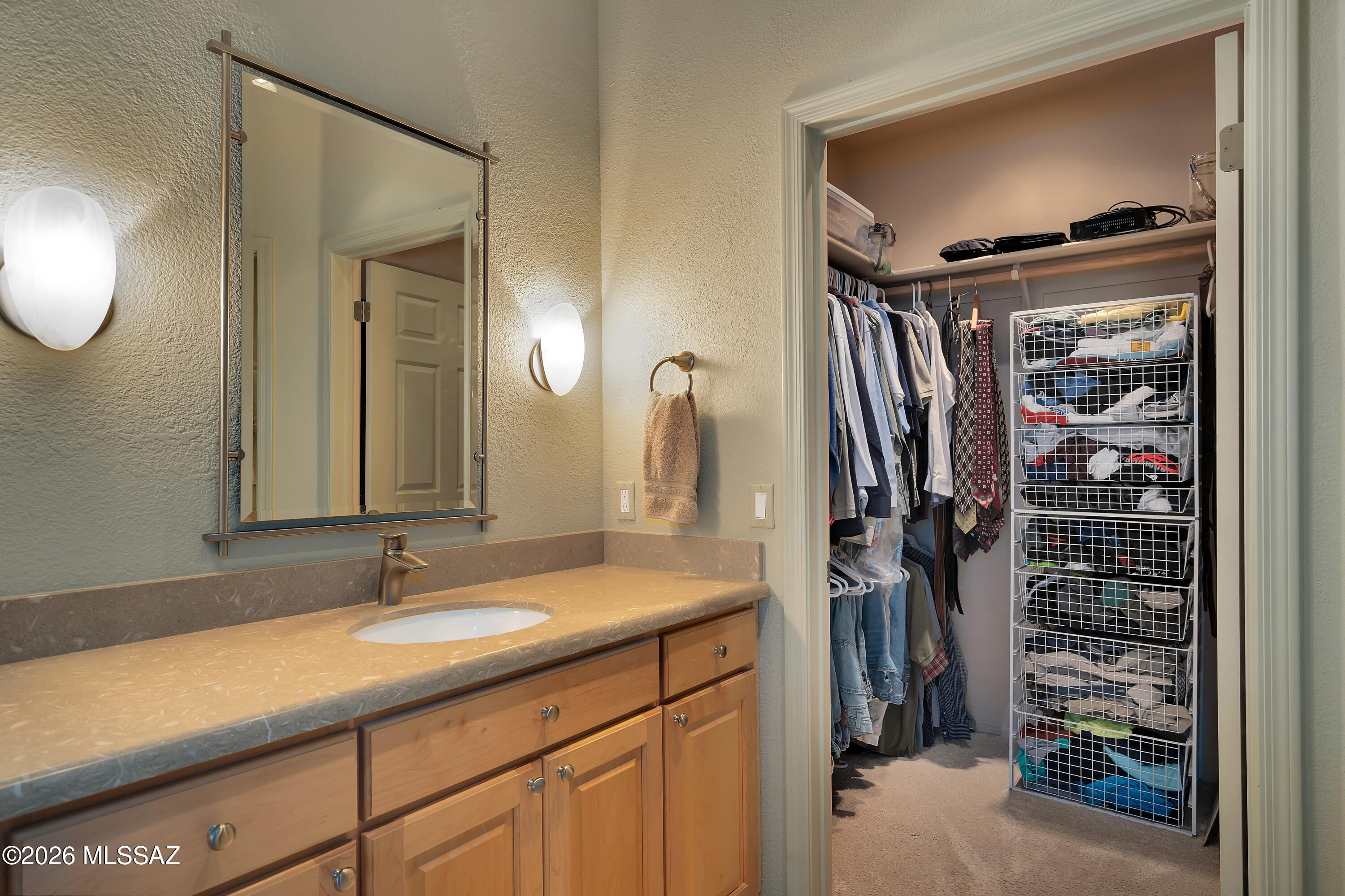 Pinnacle Canyon Condominium - Residential