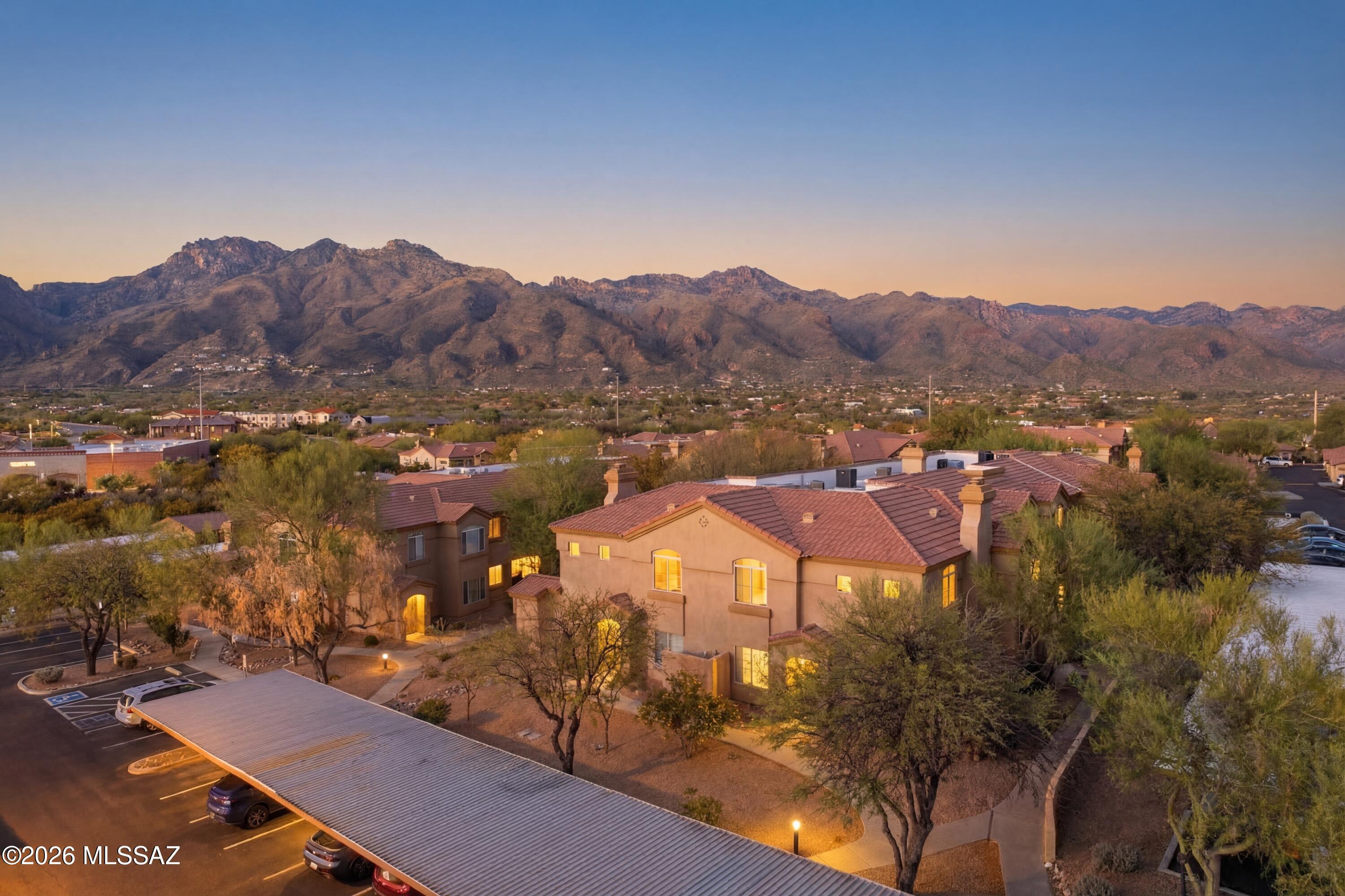 Pinnacle Canyon Condominium - Residential