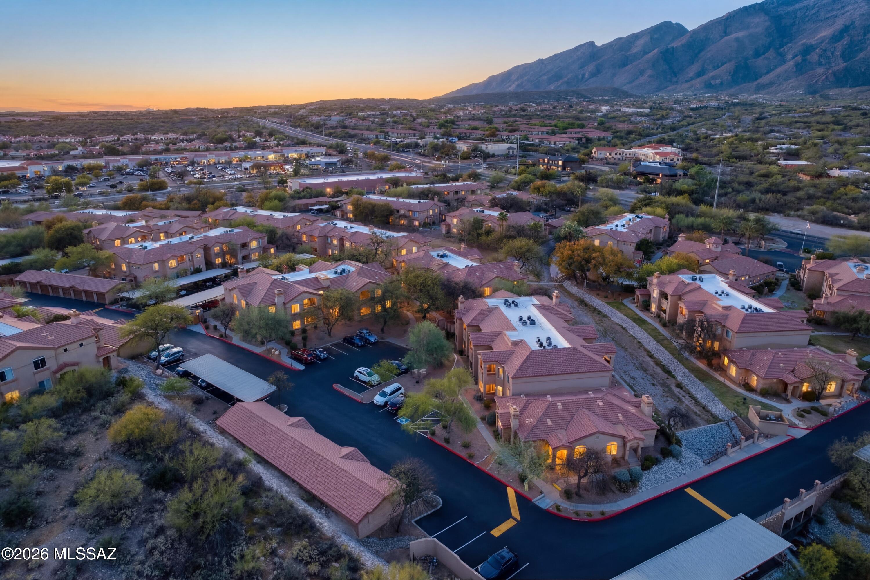 Pinnacle Canyon Condominium - Residential