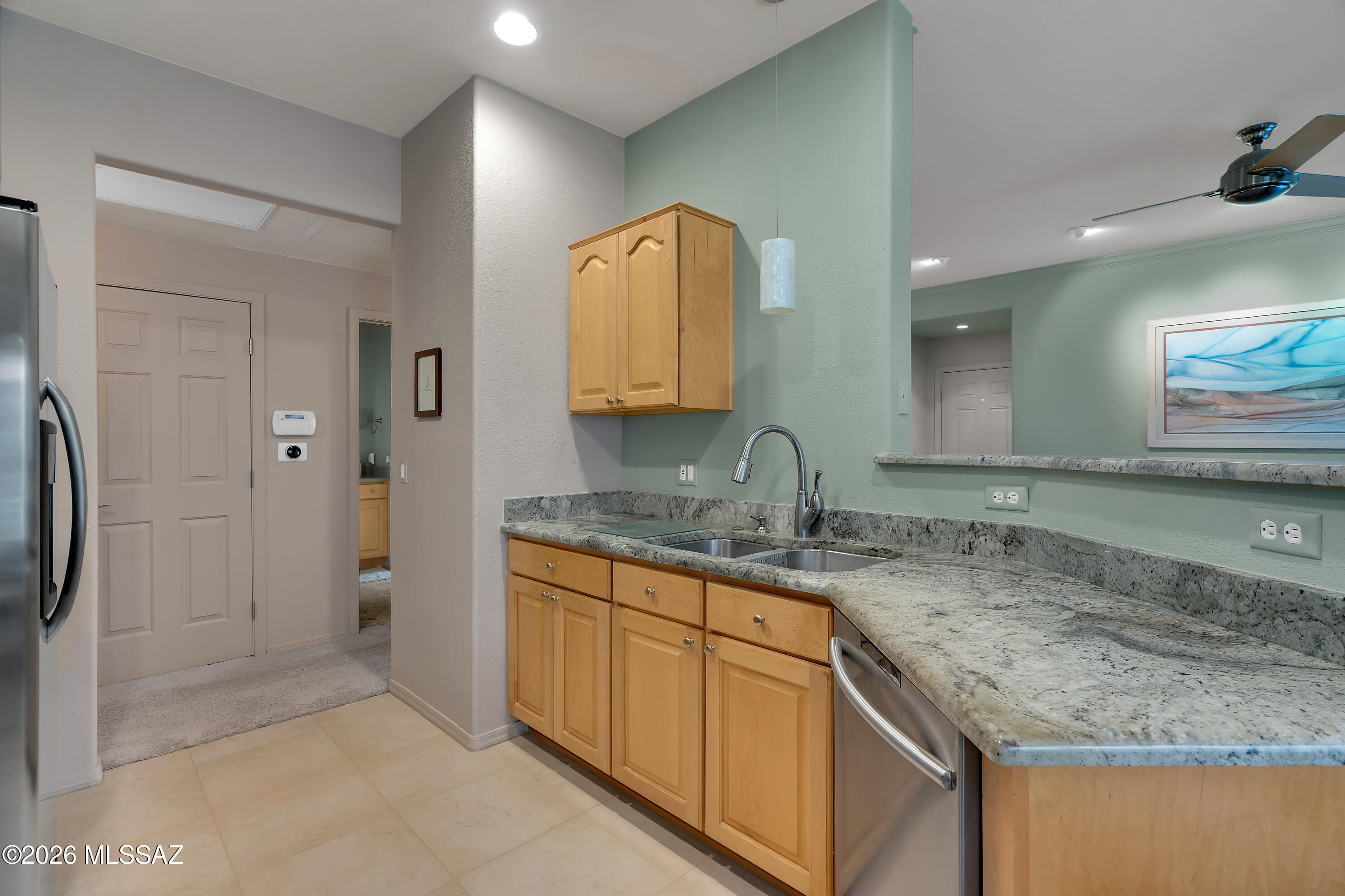 Pinnacle Canyon Condominium - Residential