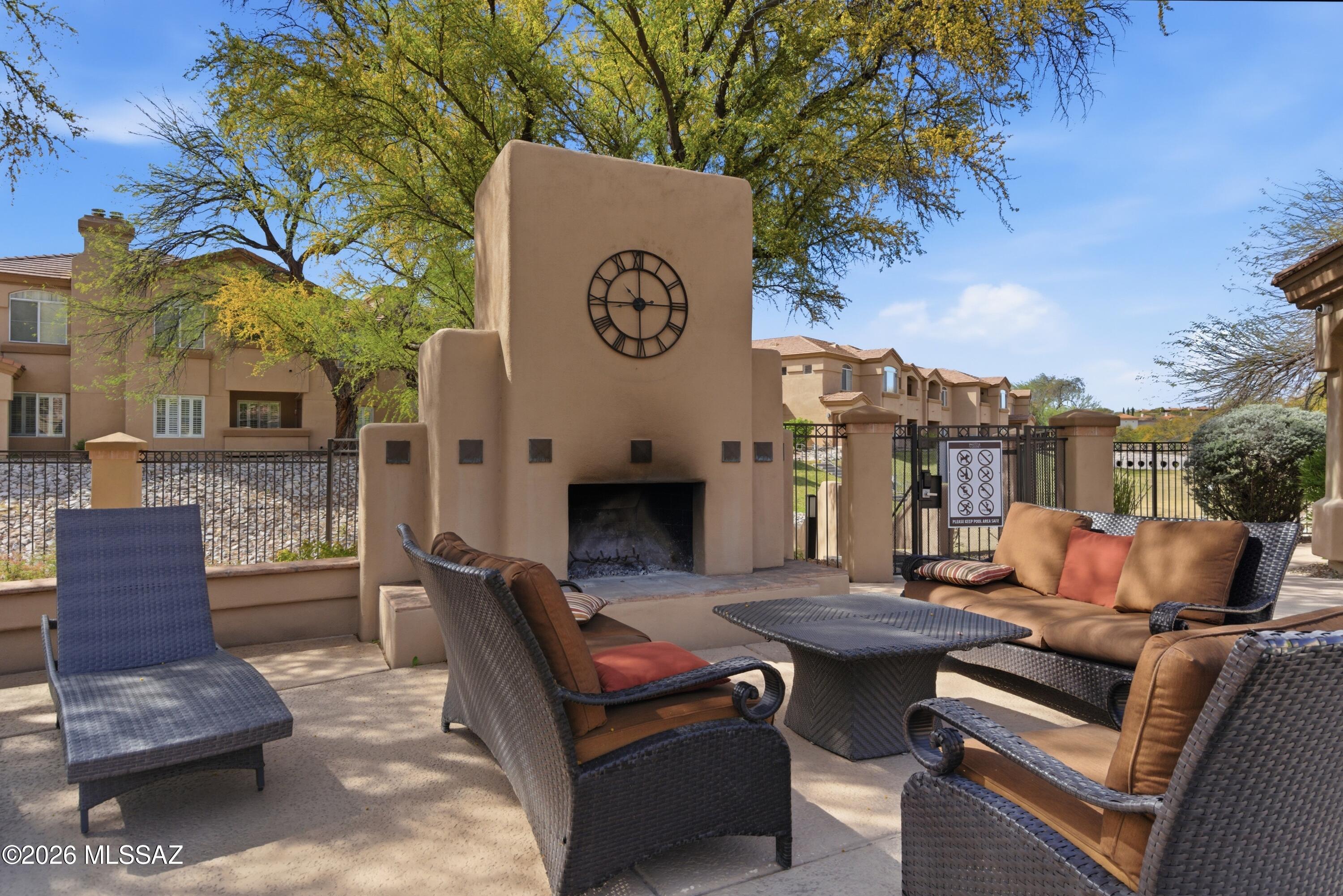 Pinnacle Canyon Condominium - Residential