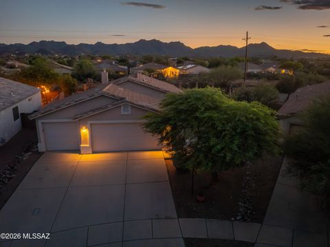 Photo of 3835 N Nash Creek Court, Tucson, AZ 85745 (MLS # 22612508)