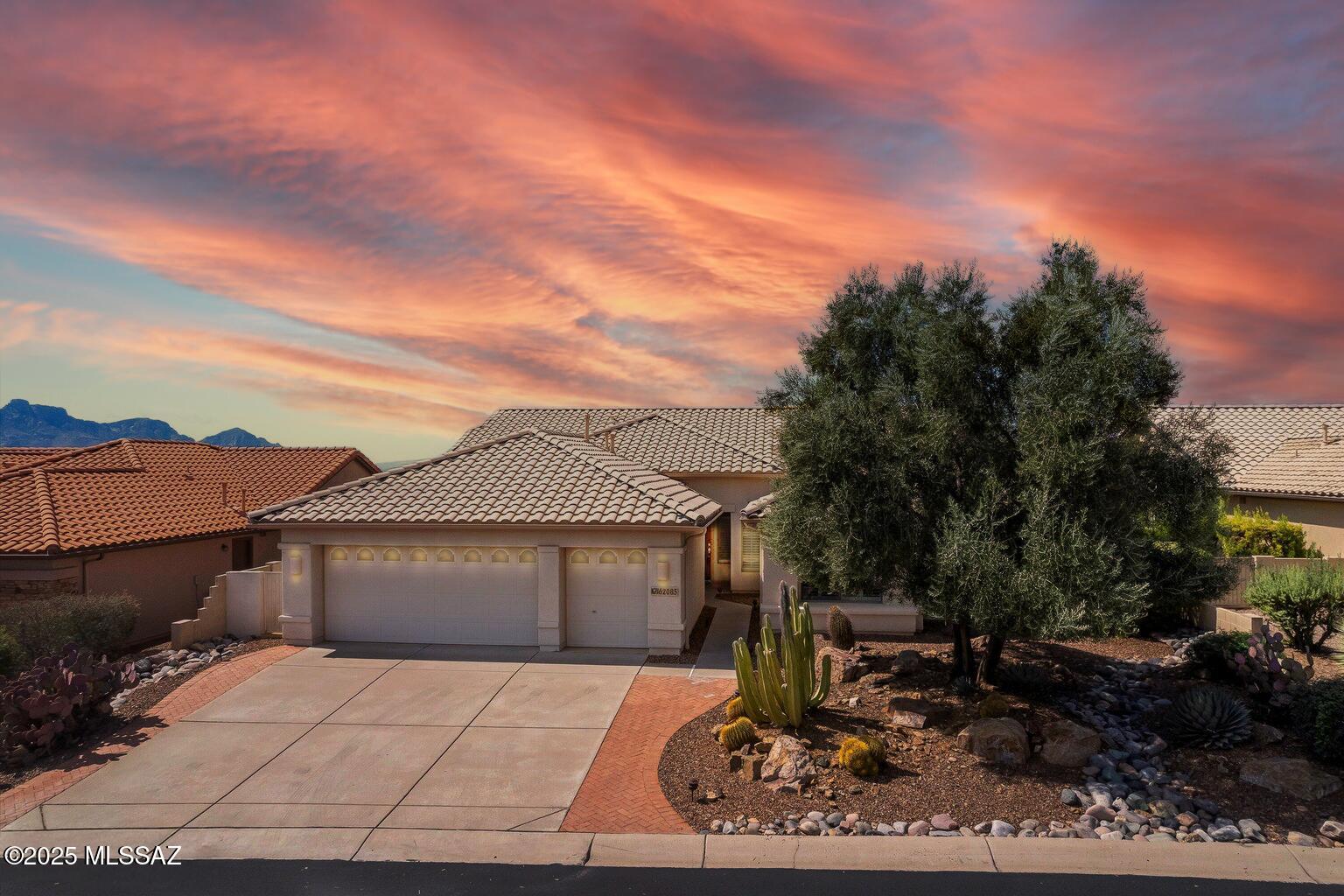 Saddlebrooke - Residential