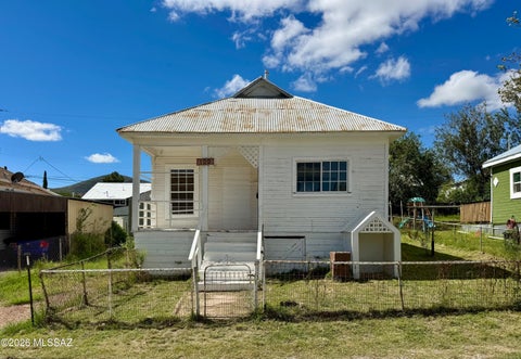 Photo of 109 E Street, Bisbee, AZ 85603 (MLS # 22624361)