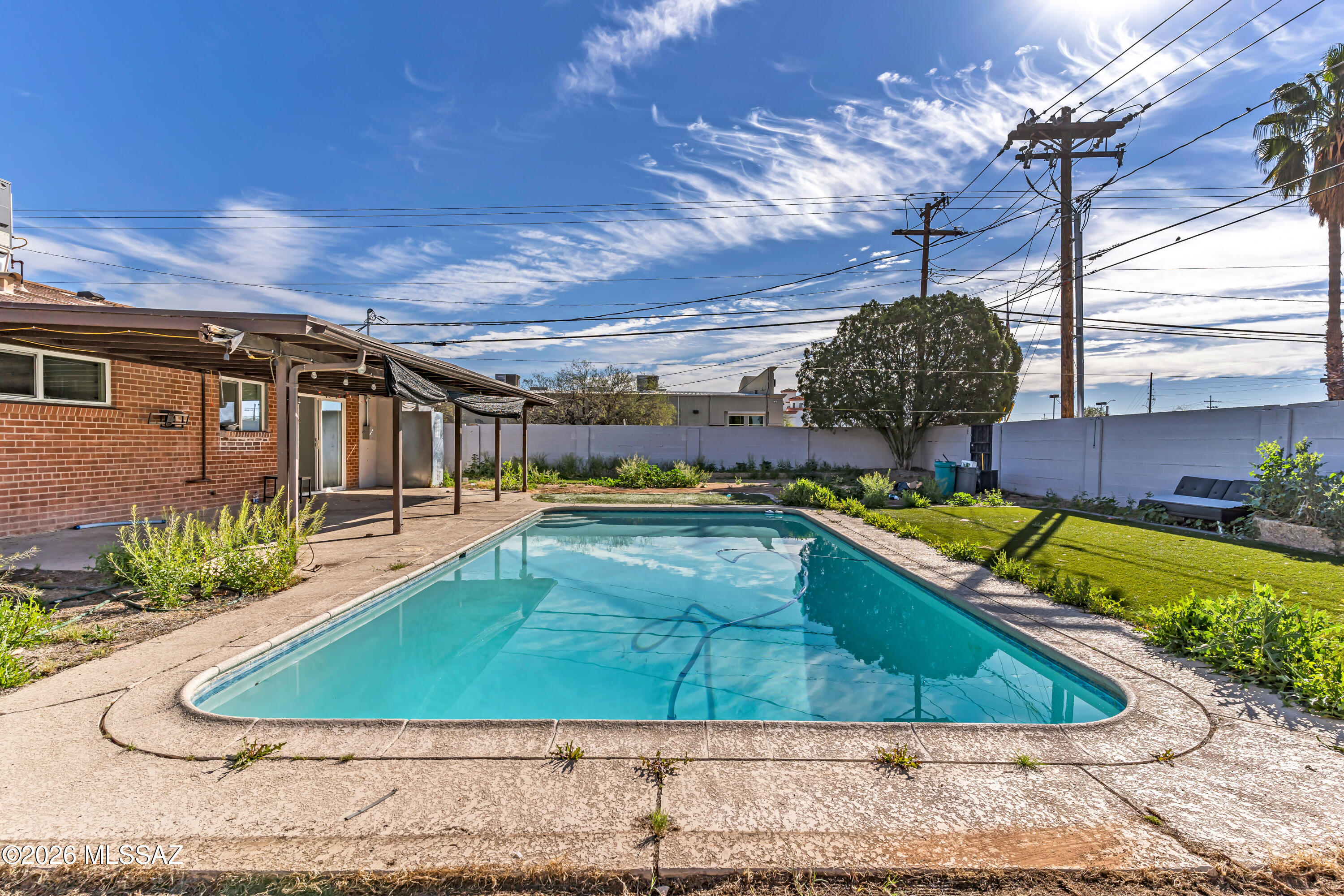 Longview Estates (57-107) - Residential