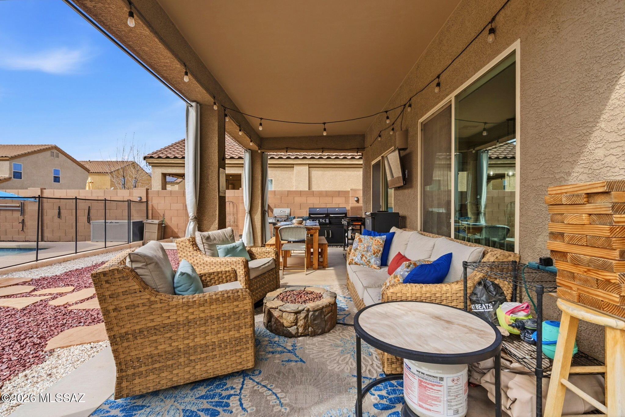 Vista Del Lago Norte SQ20140780198 - Residential