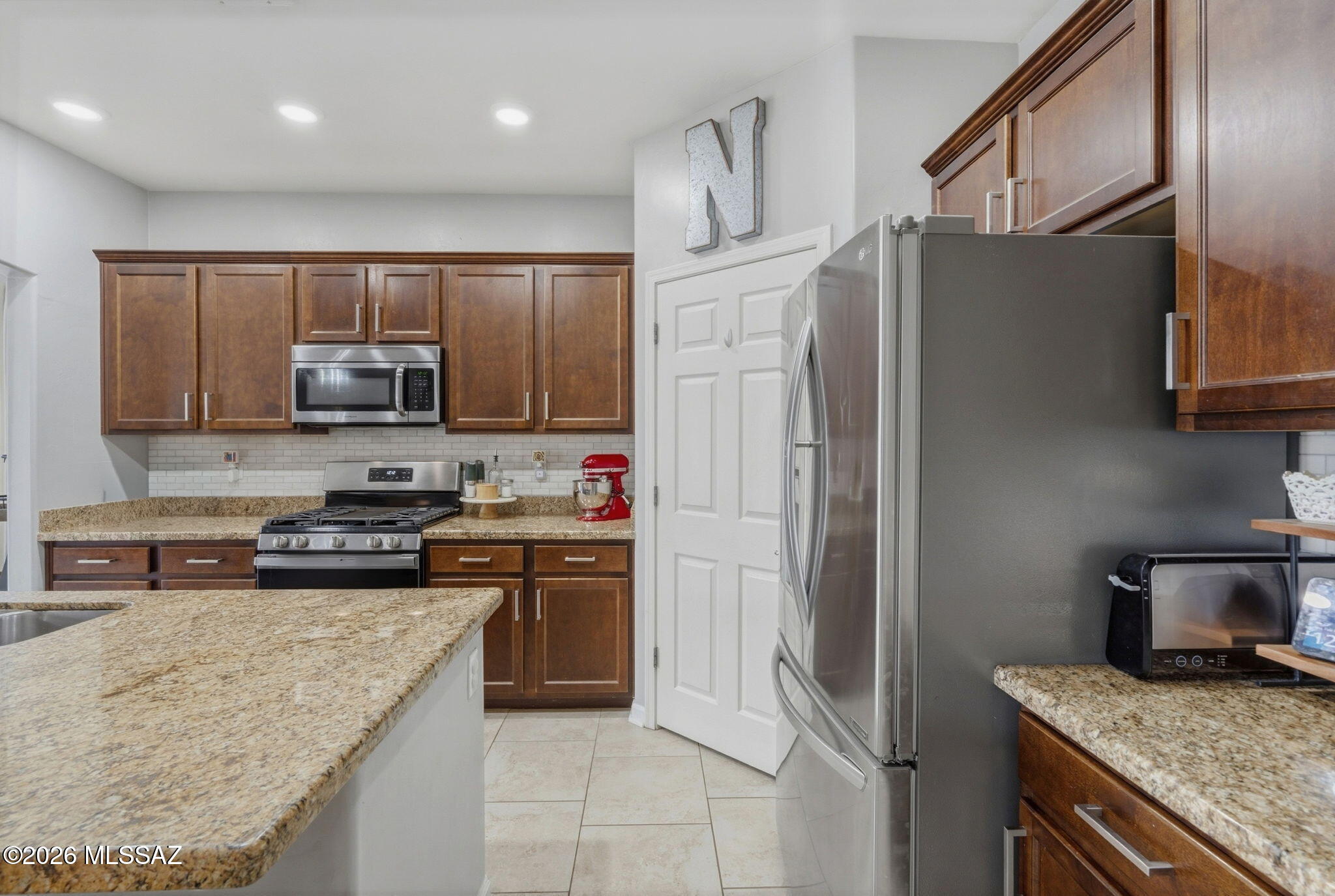 Vista Del Lago Norte SQ20140780198 - Residential
