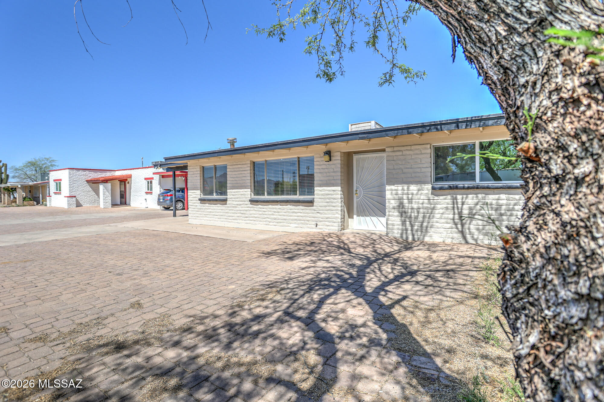 Casas Del Oeste(1-79) - Residential