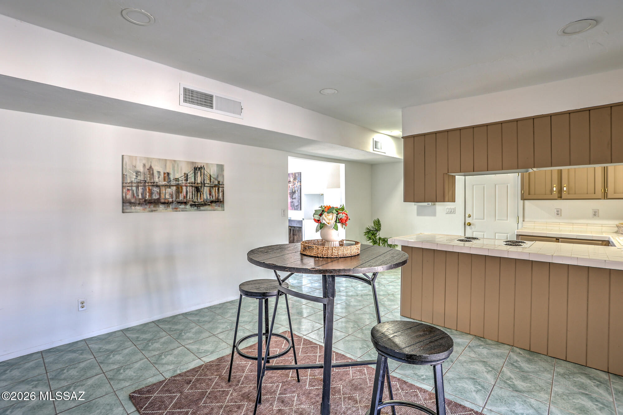 Casas Del Oeste(1-79) - Residential