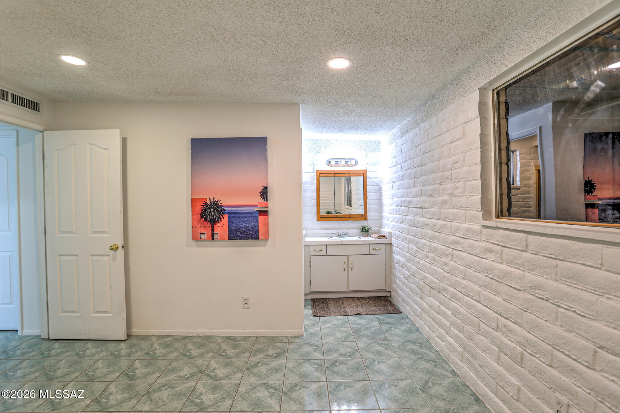 Casas Del Oeste(1-79) - Residential