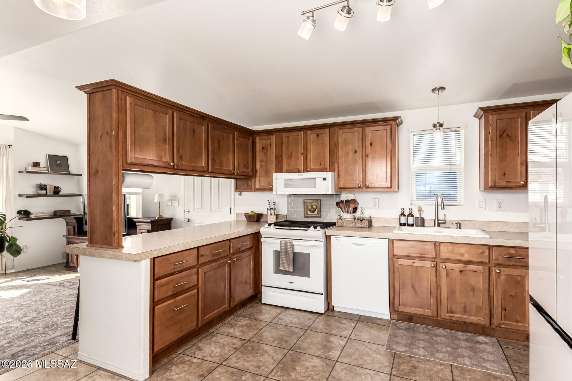 Oracle Village Estates - Residential