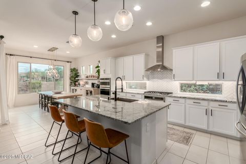 685 E Romsdalen Road Oro Valley AZ 85755