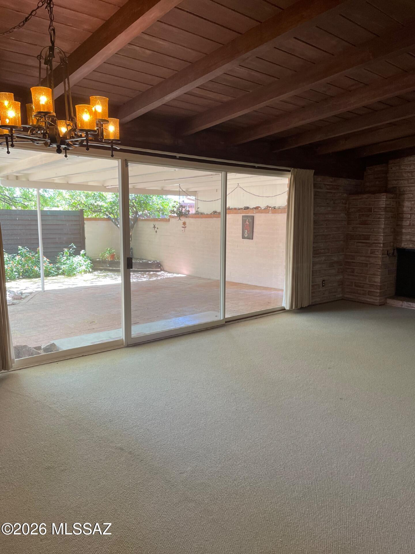 Highland Vista - Residential Lease