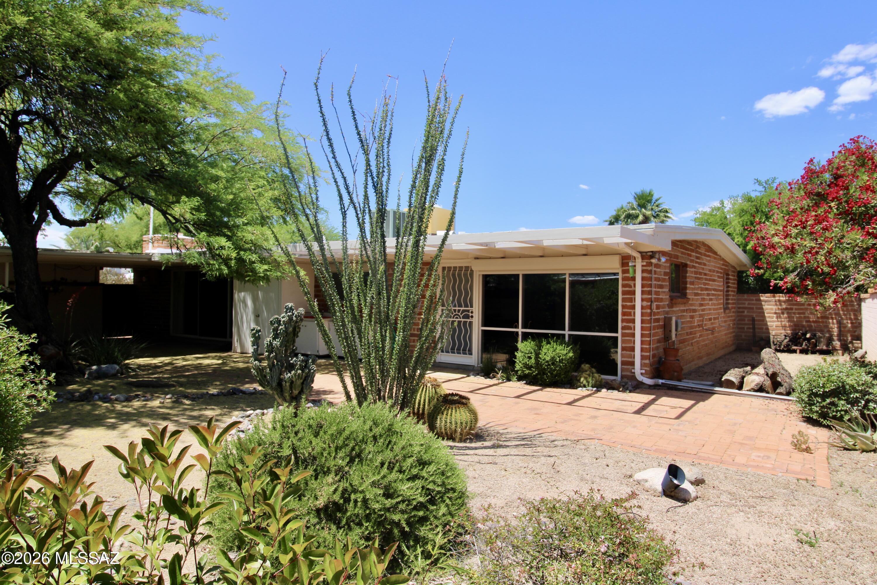 Highland Vista - Residential Lease