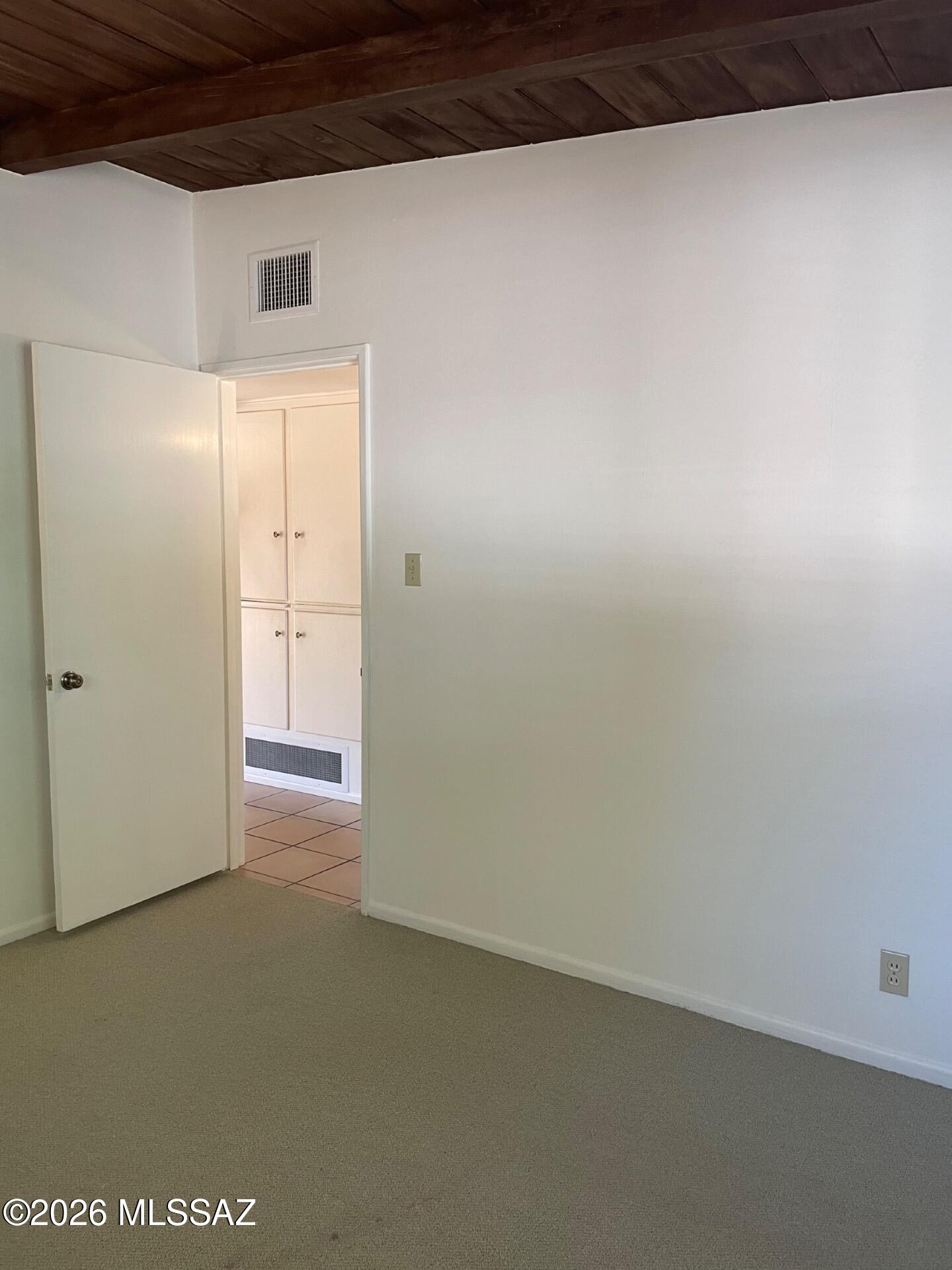 Highland Vista - Residential Lease