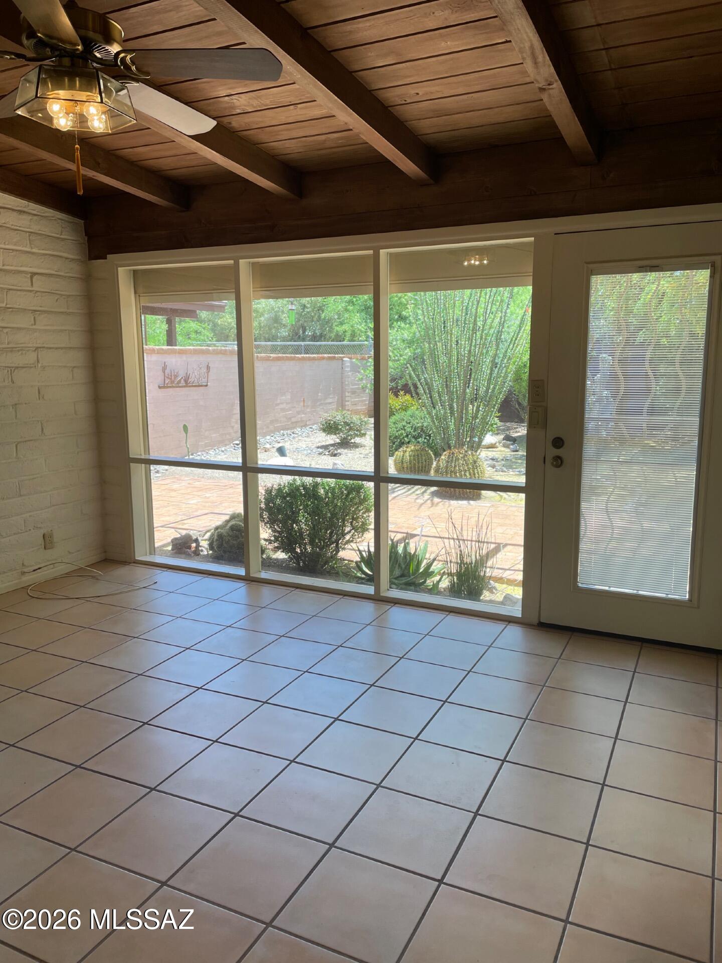 Highland Vista - Residential Lease