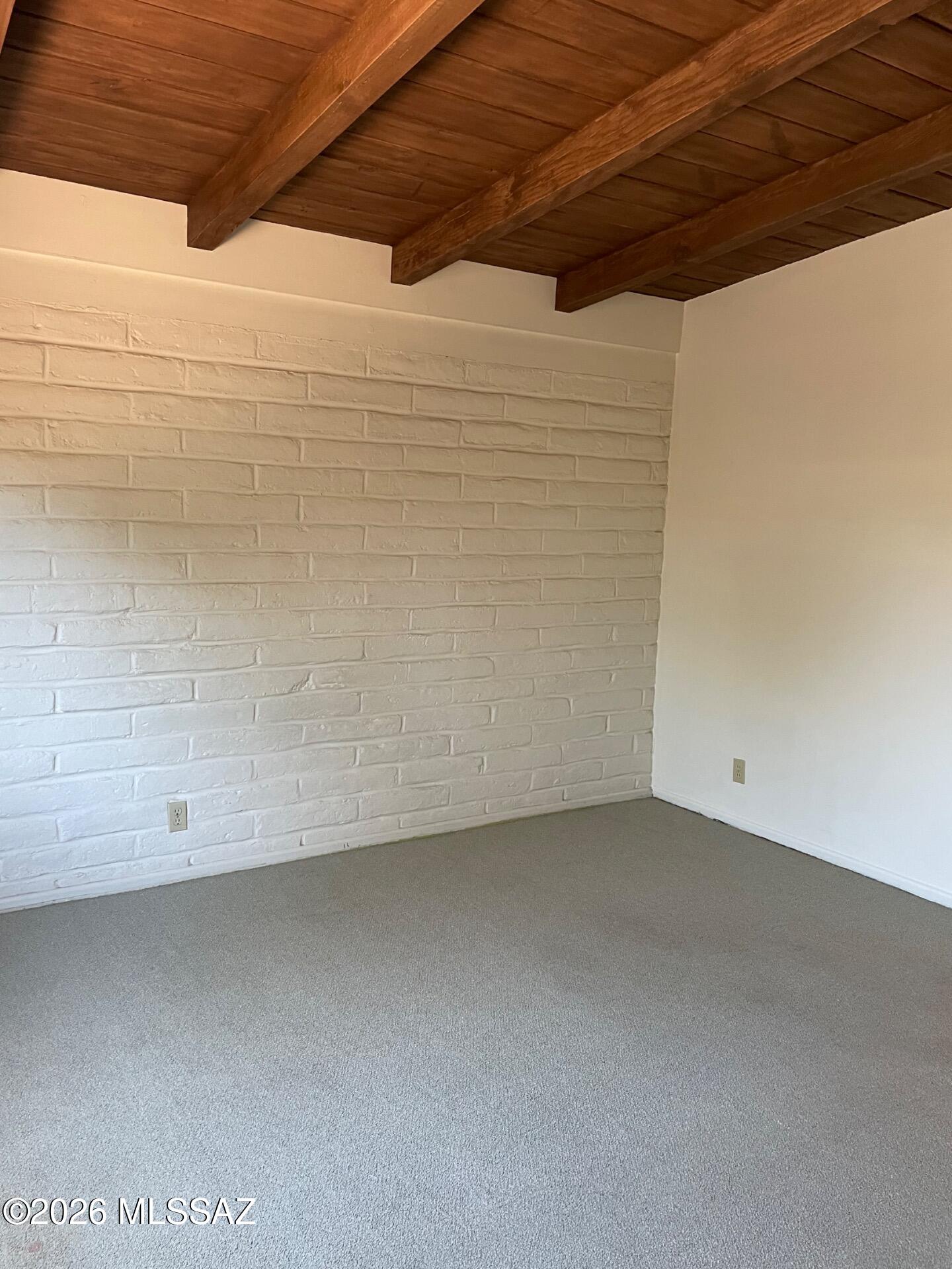 Highland Vista - Residential Lease
