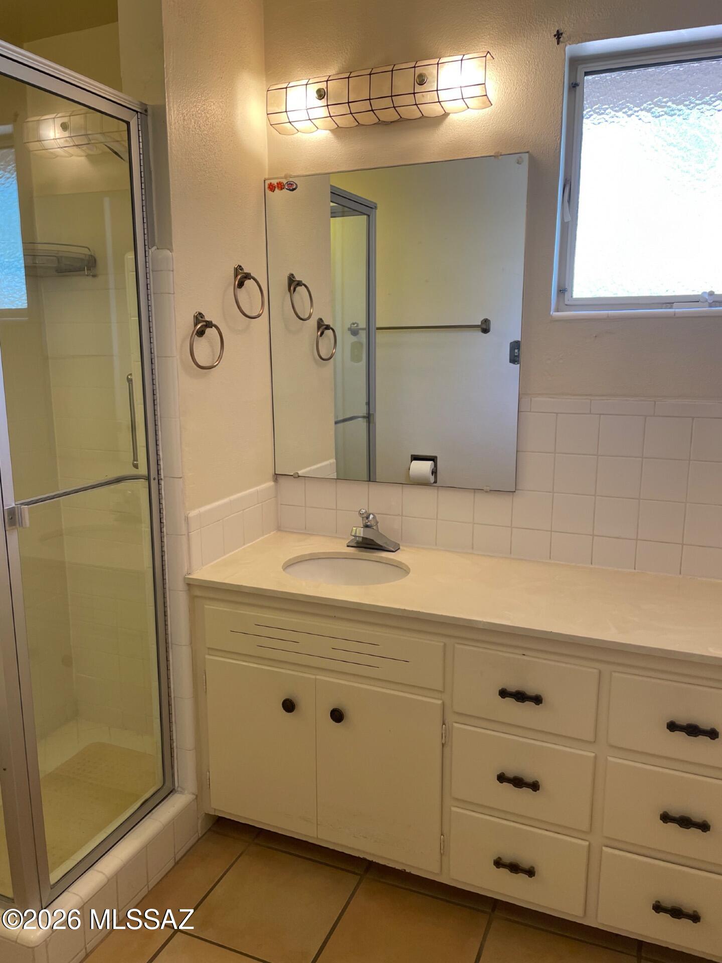 Highland Vista - Residential Lease
