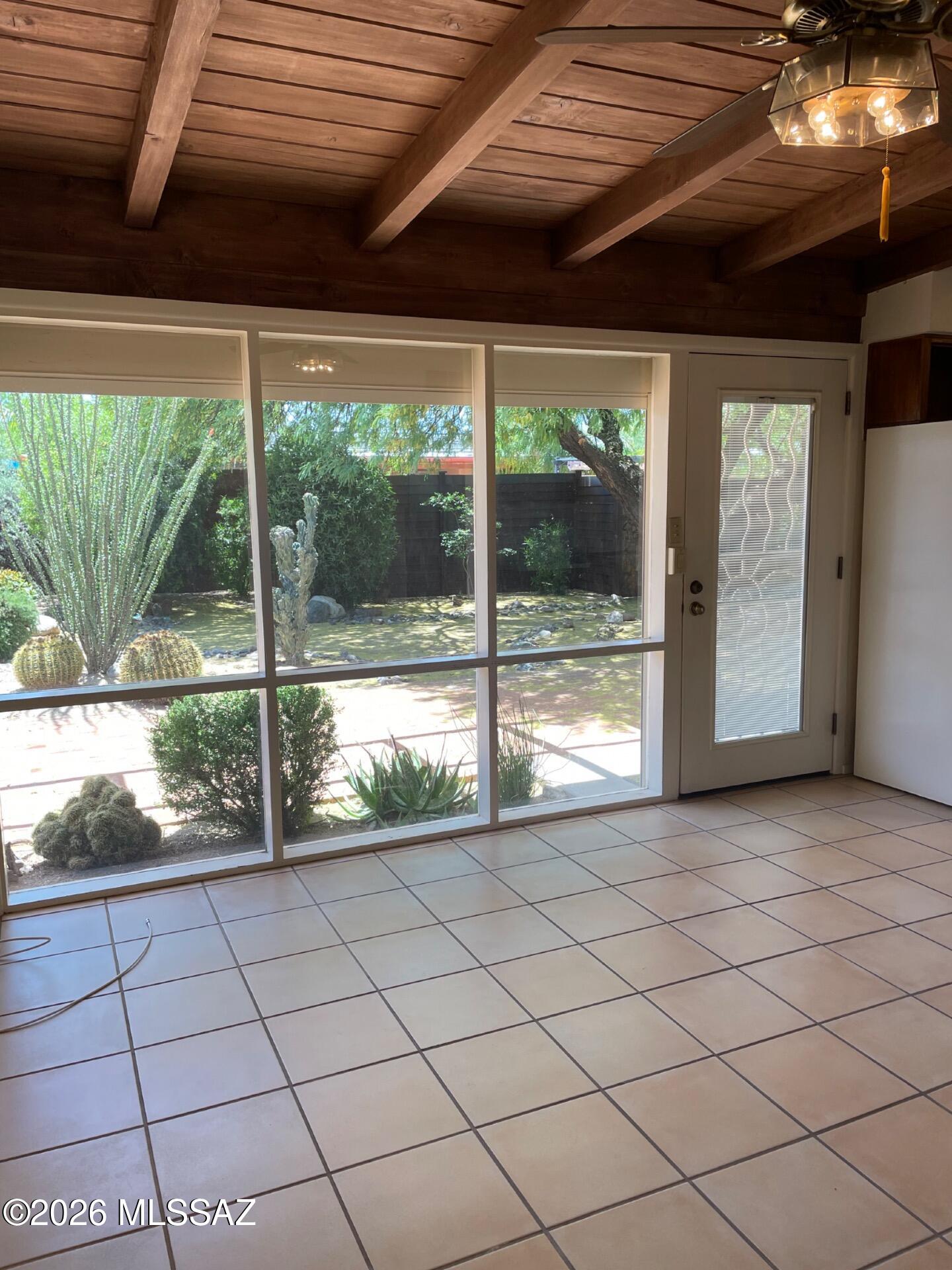 Highland Vista - Residential Lease