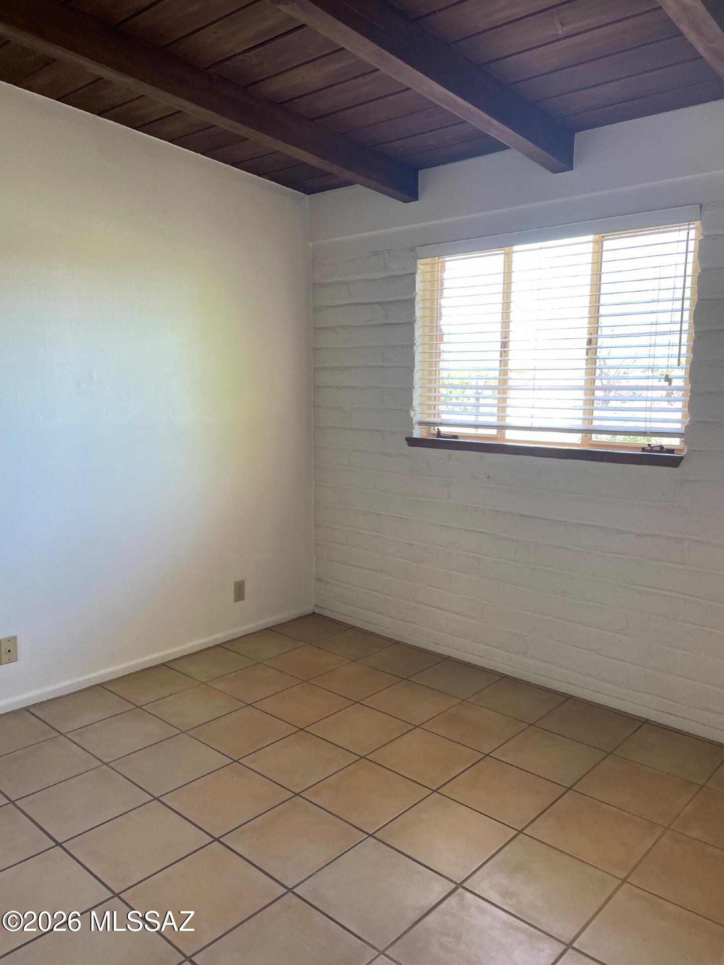 Highland Vista - Residential Lease