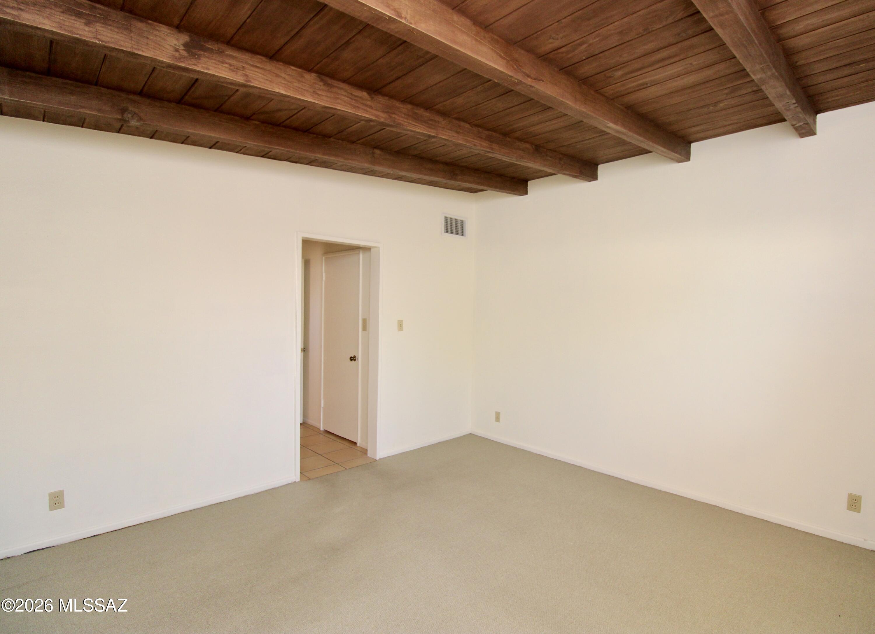 Highland Vista - Residential Lease