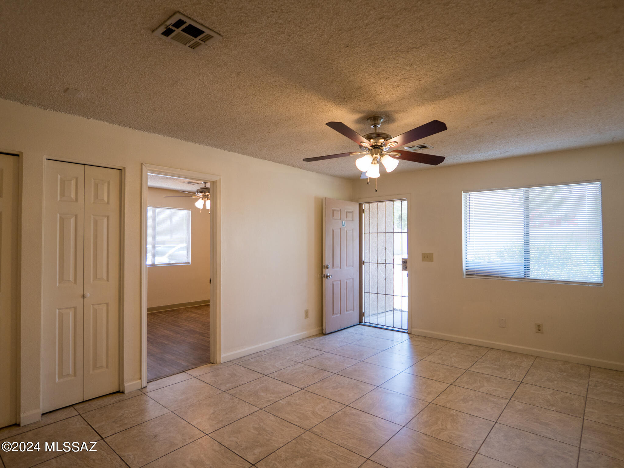 Unsubdivided - Residential Lease