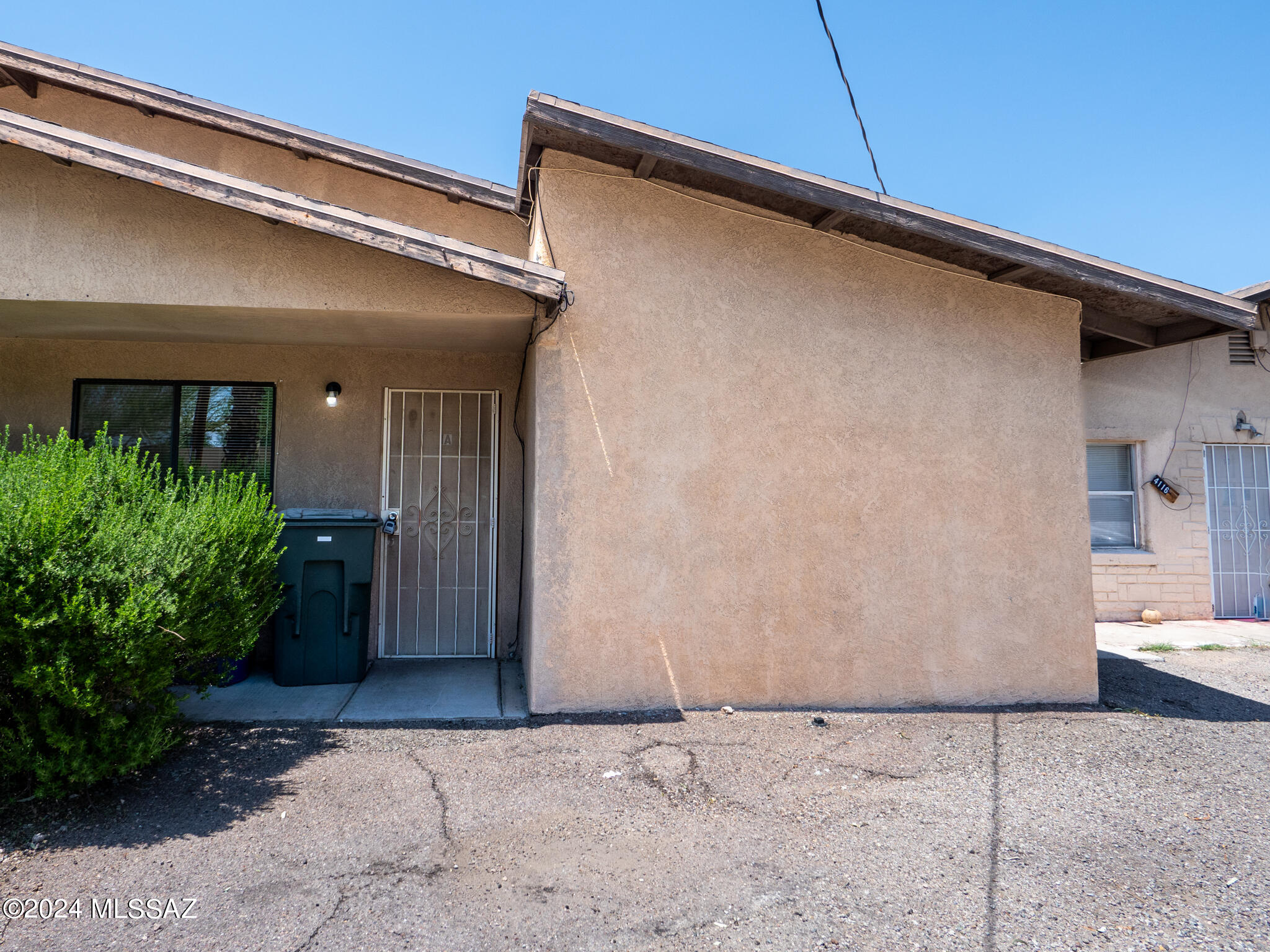 Unsubdivided - Residential Lease