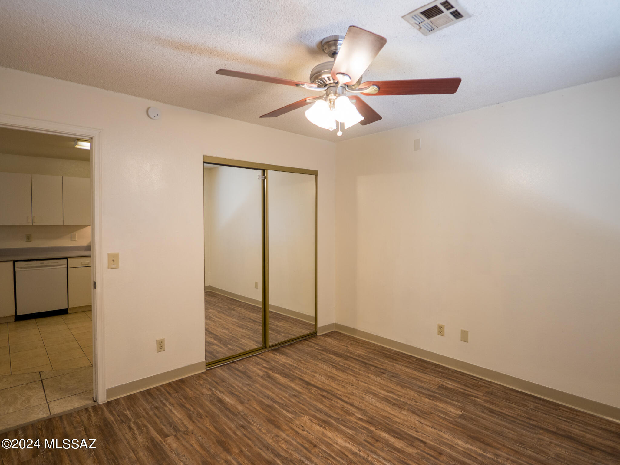 Unsubdivided - Residential Lease