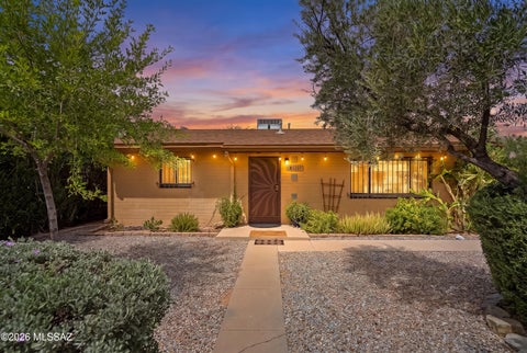 Photo of 5037 E Baker Street, Tucson, AZ 85711 (MLS # 22620916)