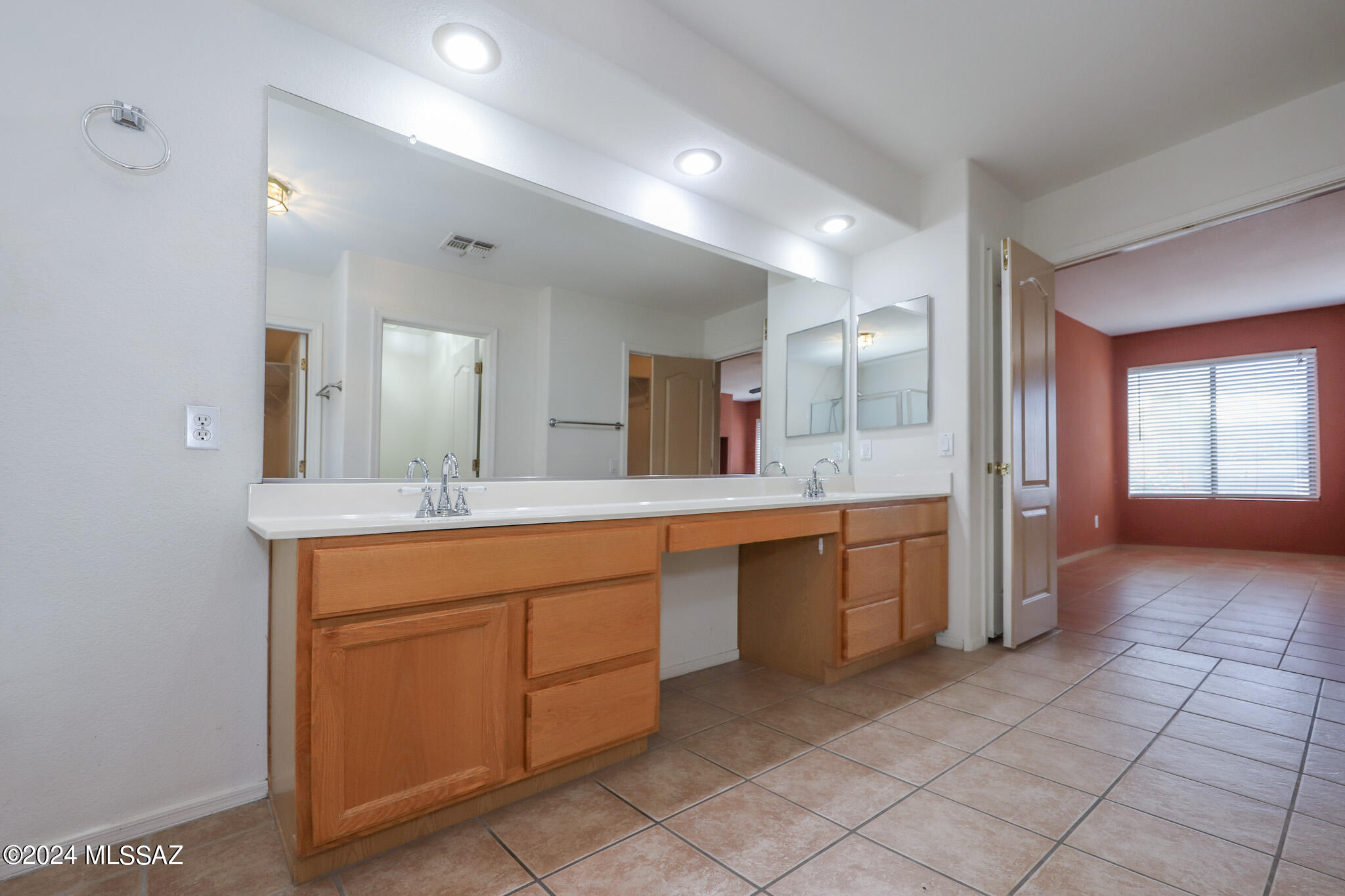 Harrison Pointe Phase I (1-72) - Residential Lease