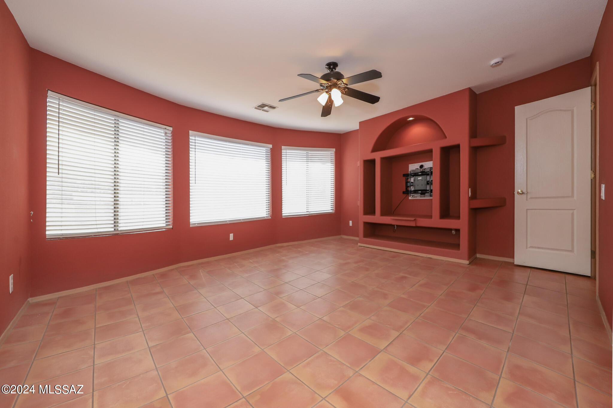 Harrison Pointe Phase I (1-72) - Residential Lease