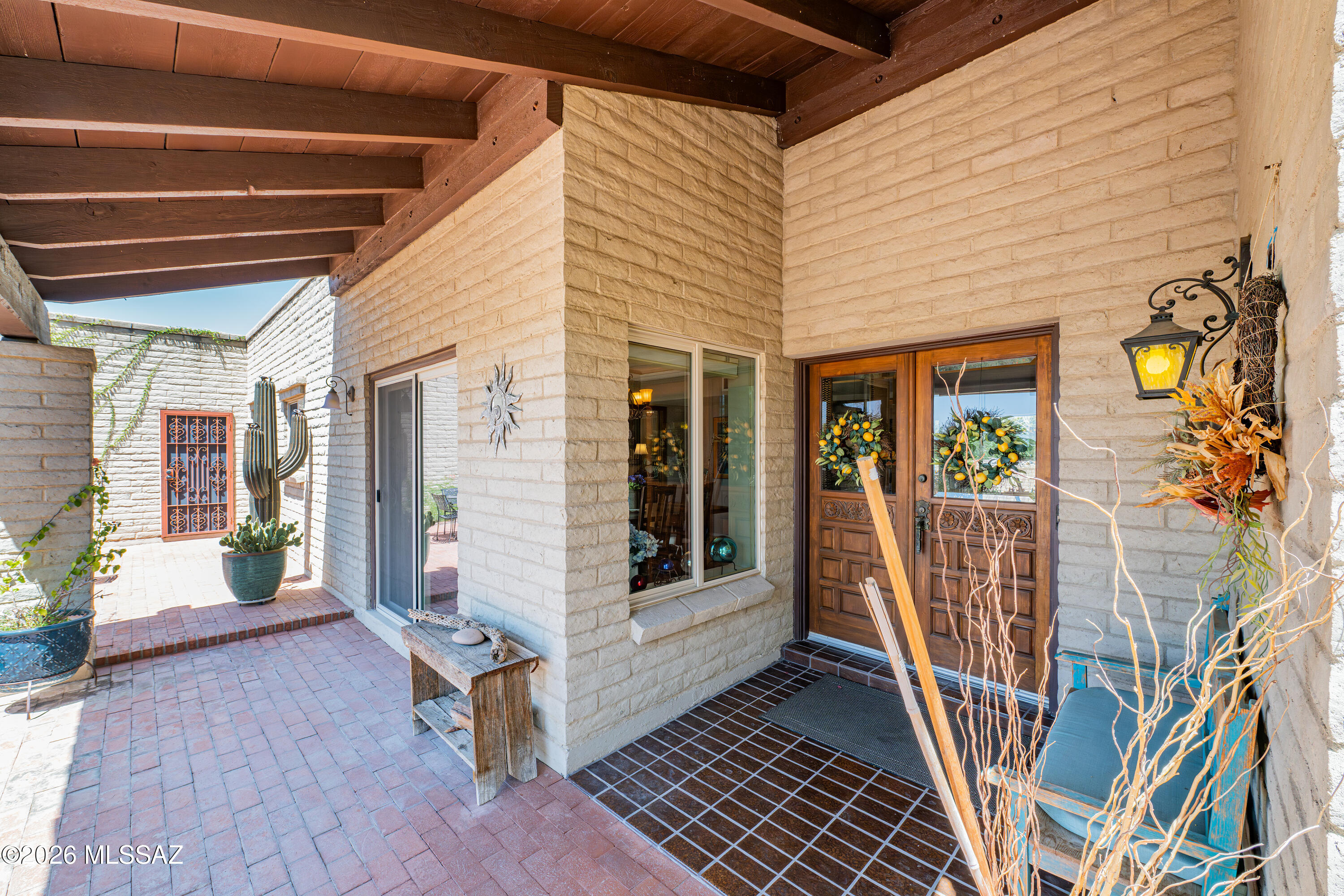 8421 E Fernhill Drive