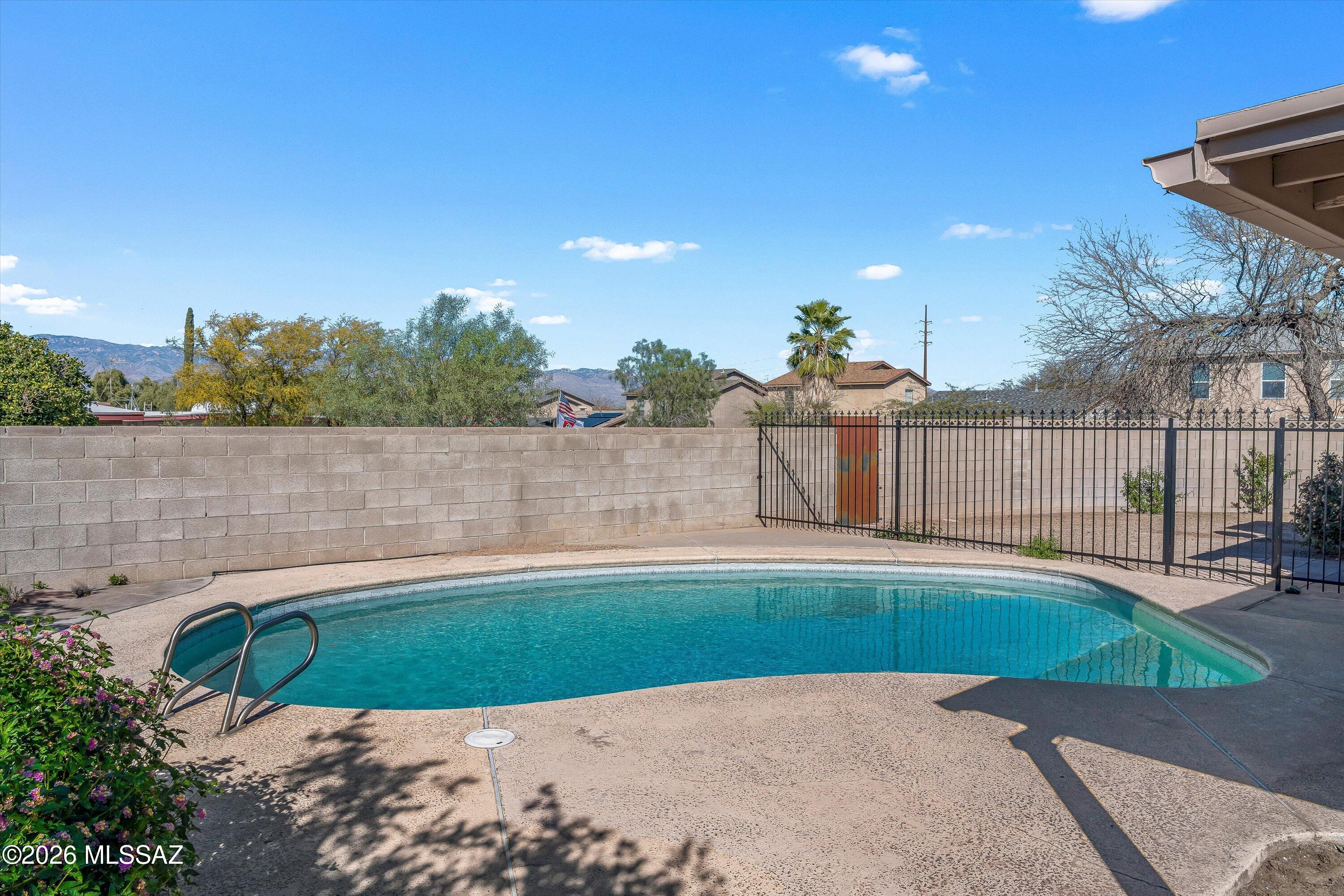 Mira Mesa (1-47) - Residential