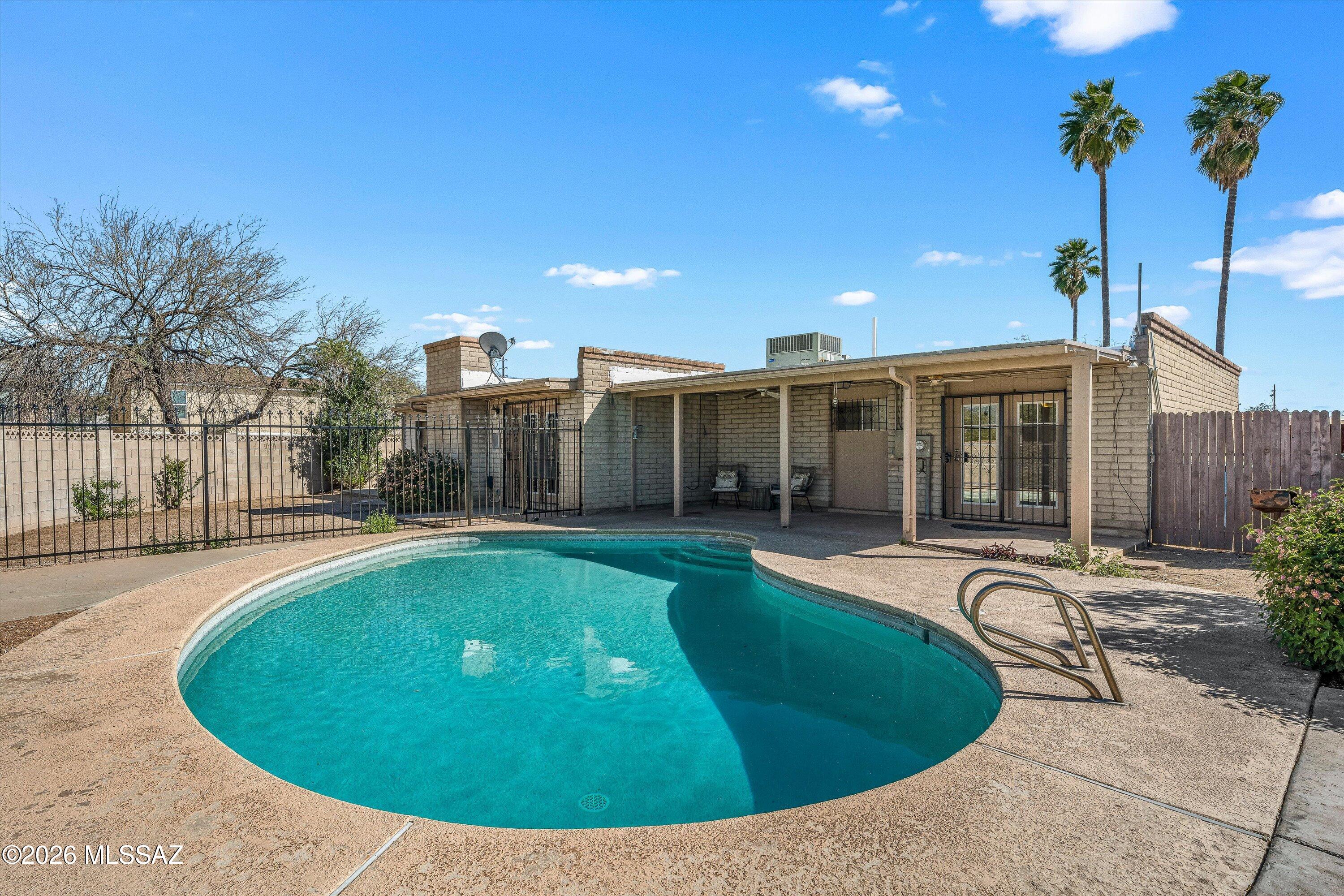 Mira Mesa (1-47) - Residential