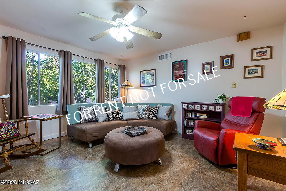 Palo Verde Add Resub Of Blk 2 - Residential Lease