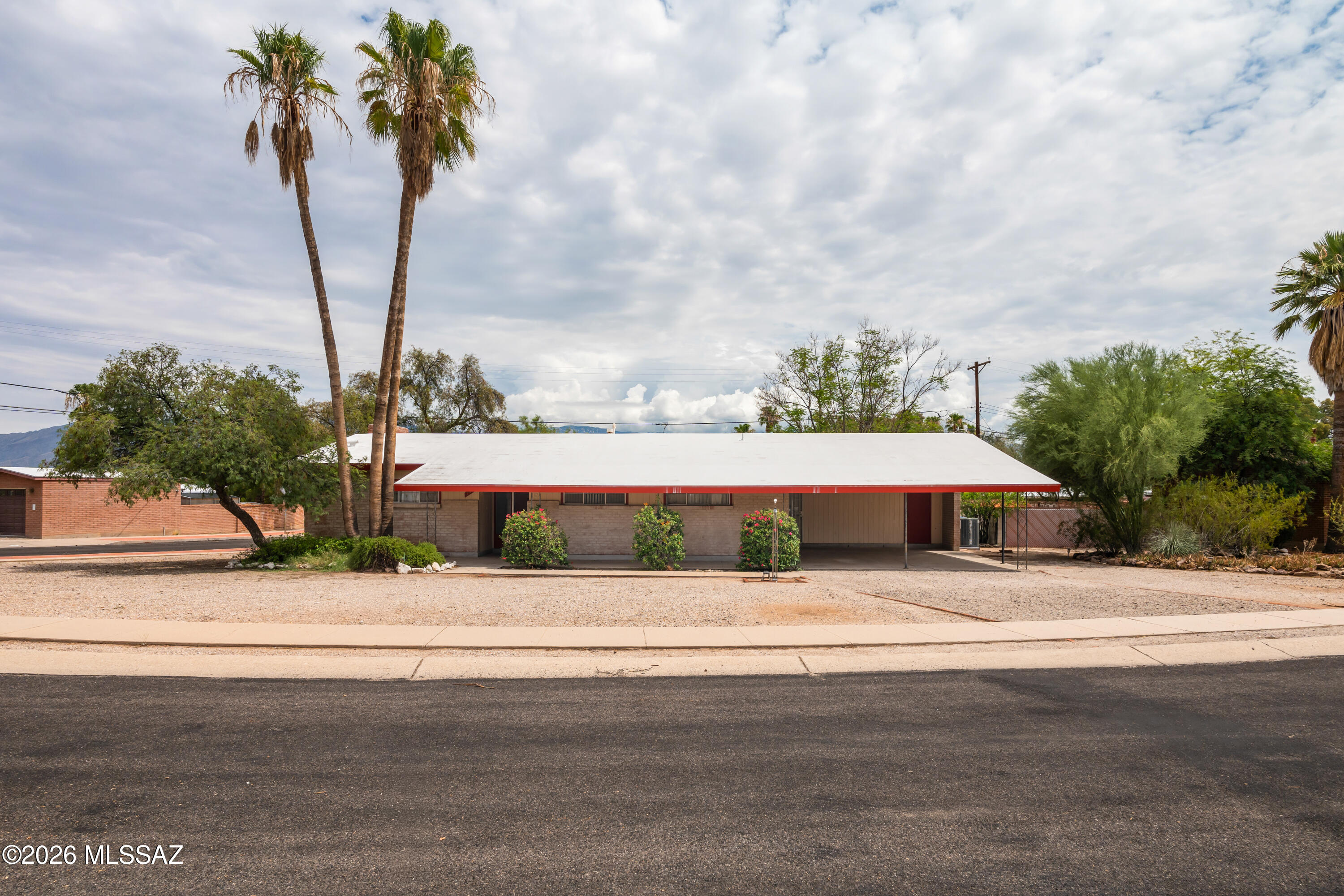 Photo 1 of 30 — 7401 E Calle Antigua, Tucson, AZ 85710