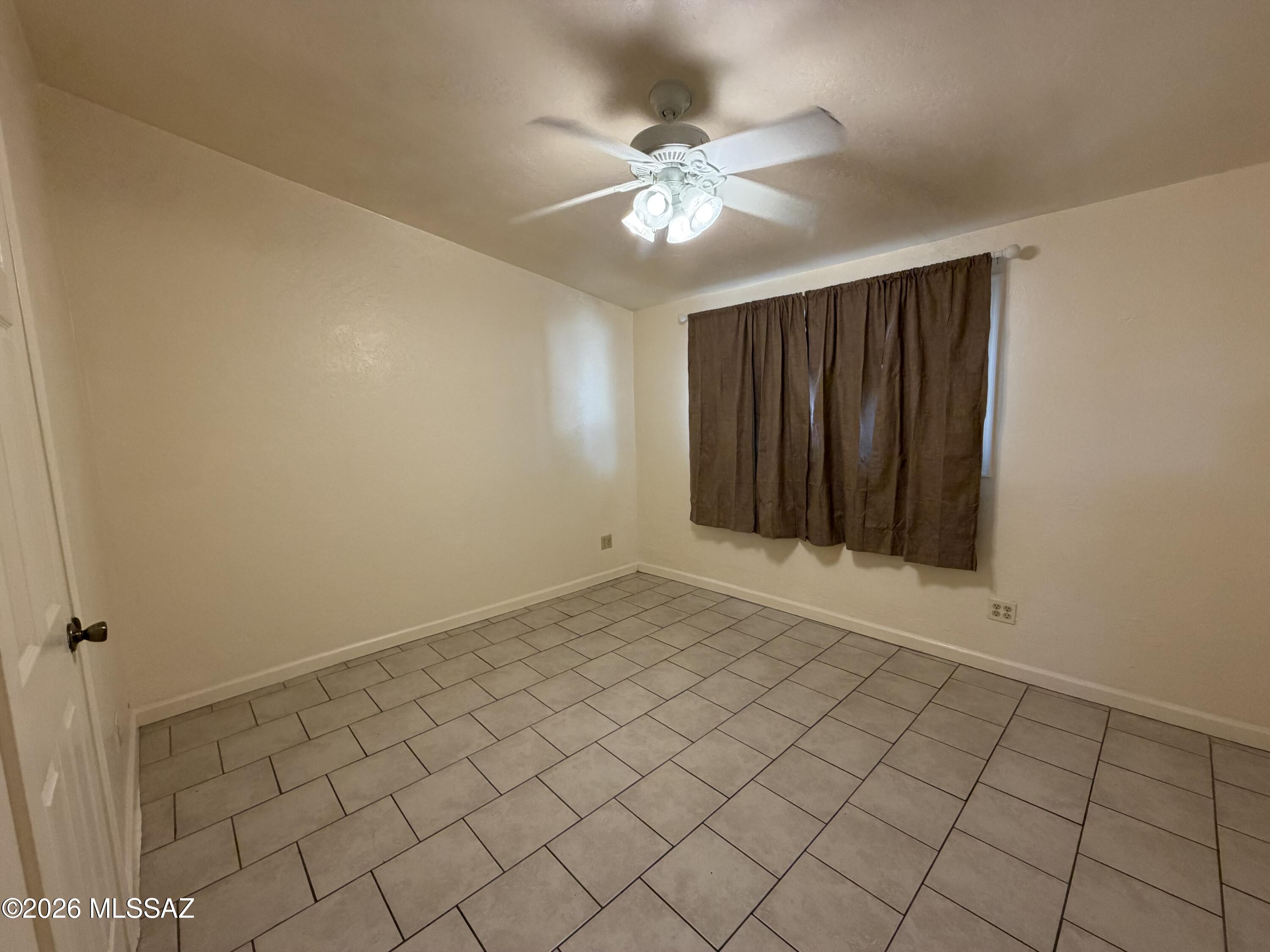 Pueblo Gardens - Residential Lease