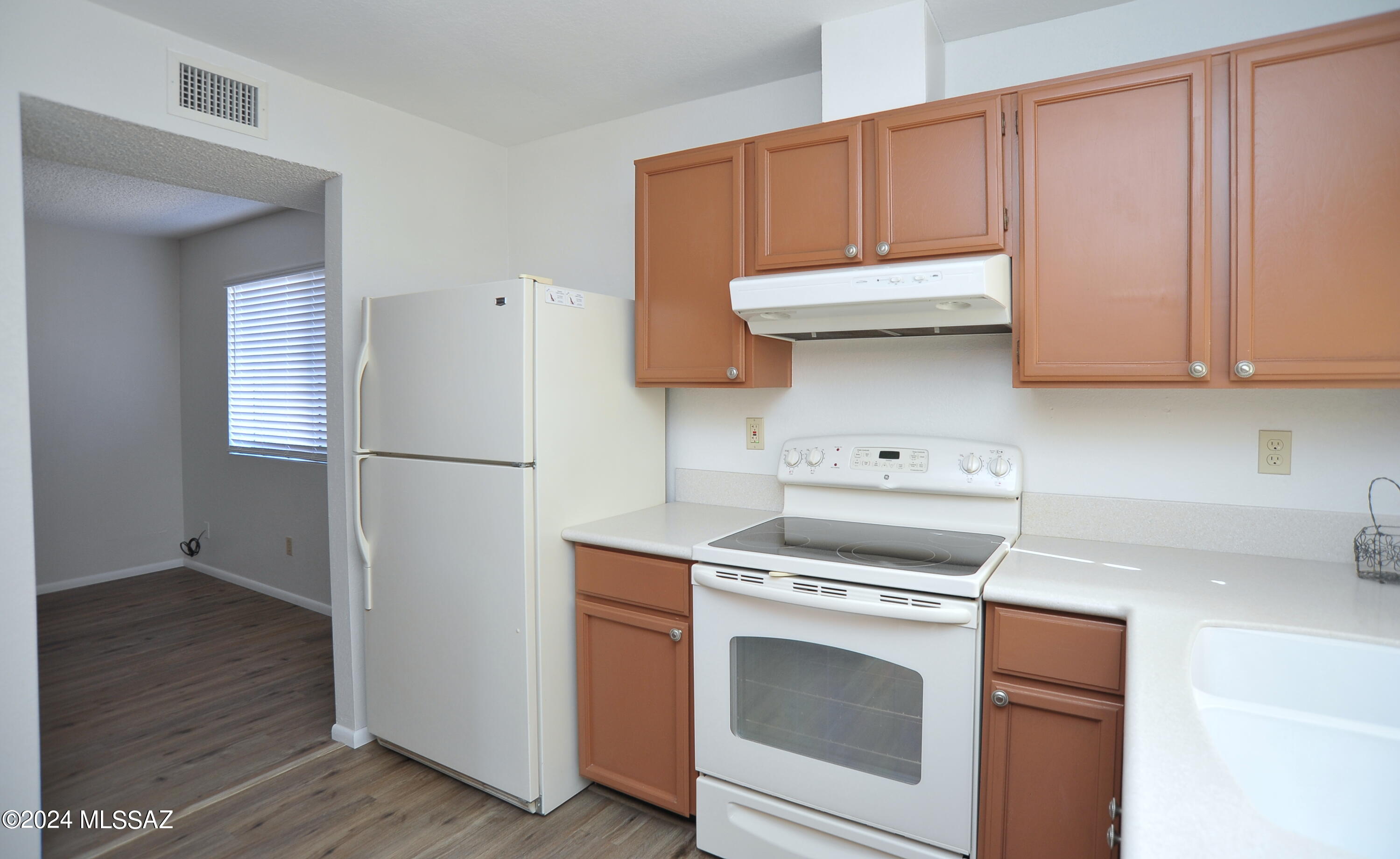 Briargate Resub. (1-126) - Residential Lease