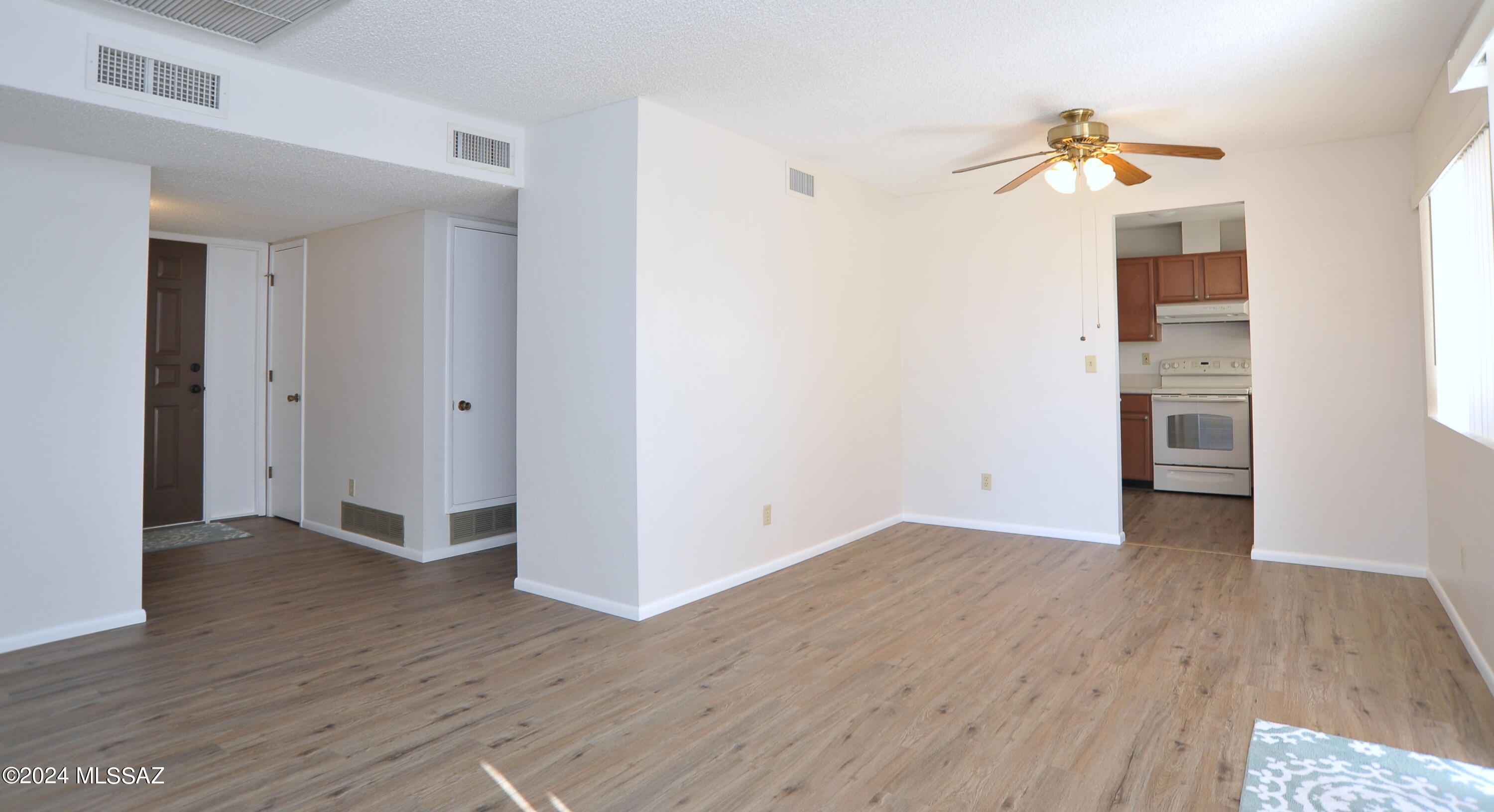 Briargate Resub. (1-126) - Residential Lease