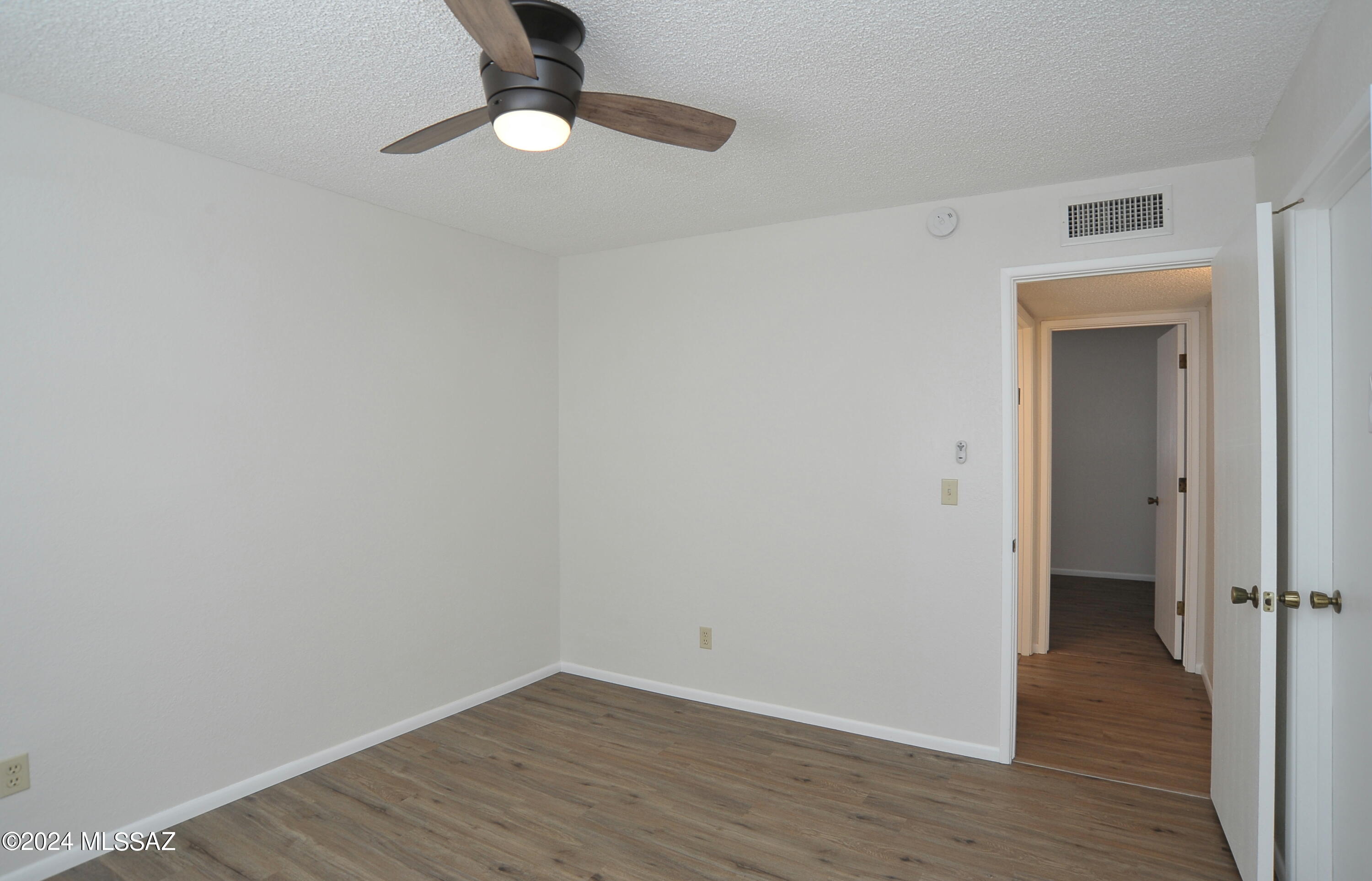 Briargate Resub. (1-126) - Residential Lease