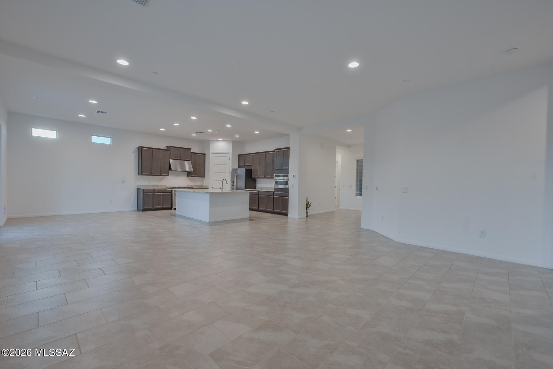 12752 E Buckthorn Place