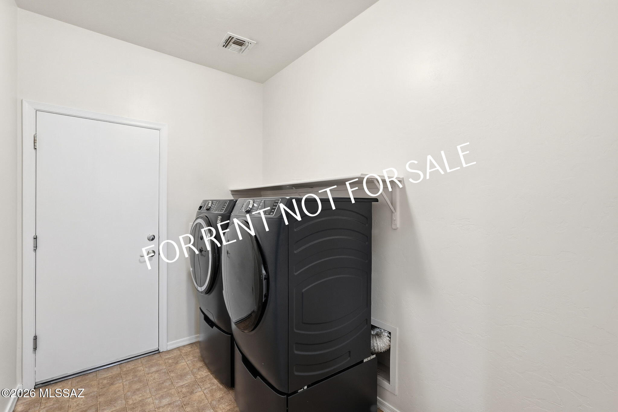 Mountain Vail Estates (136-501) - Residential Lease