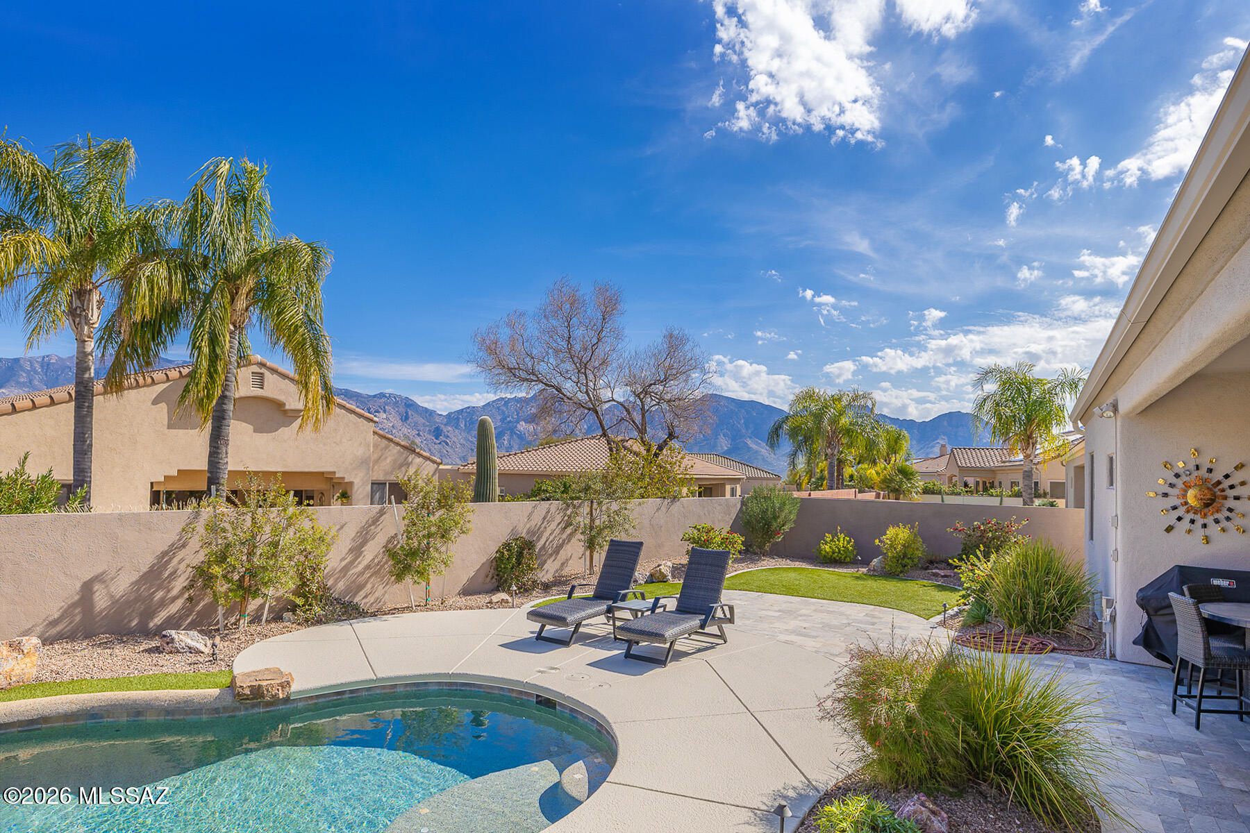 13876 N Silvercreek Place