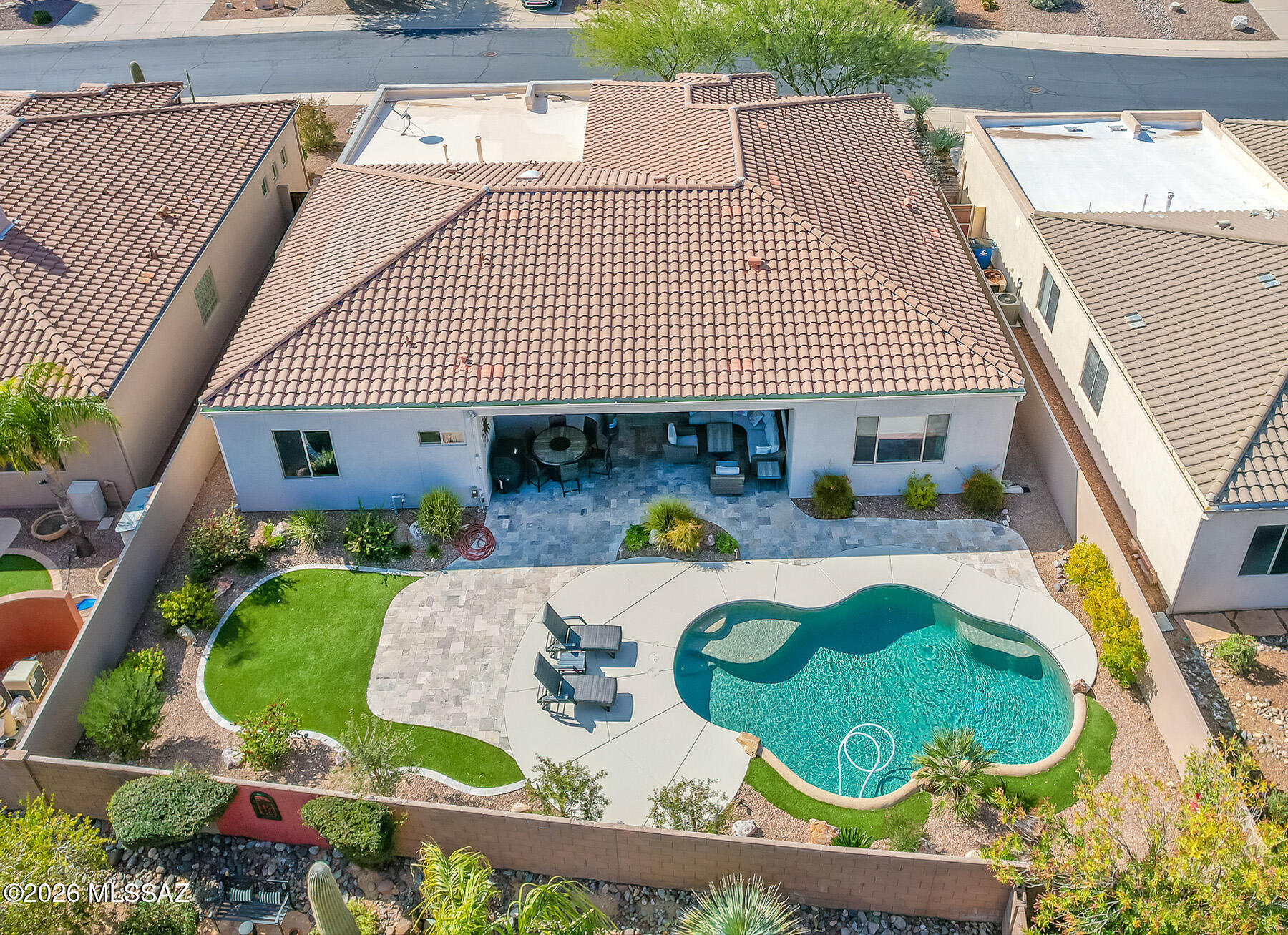 13876 N Silvercreek Place