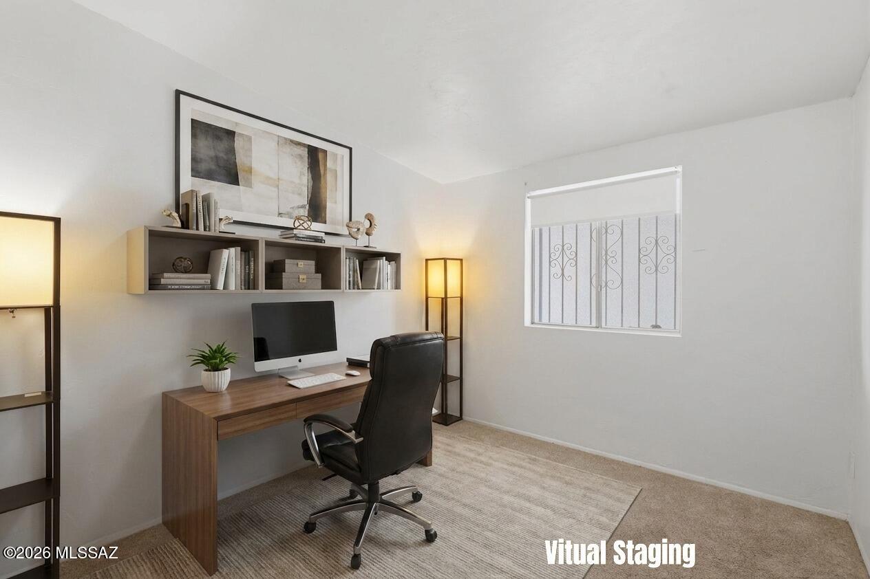 1105 E Garden Loop