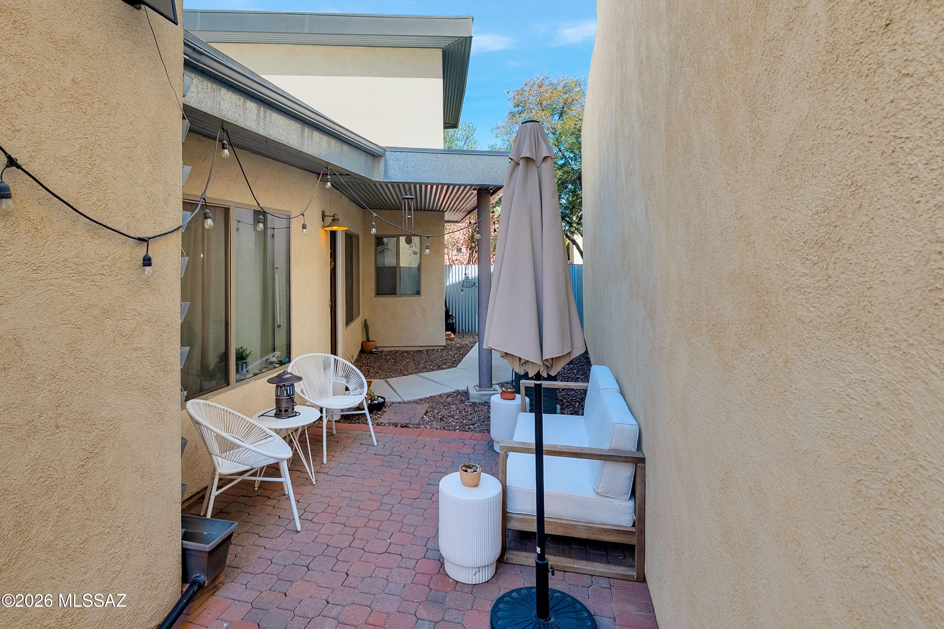 2465 N Silver Mosaic Drive